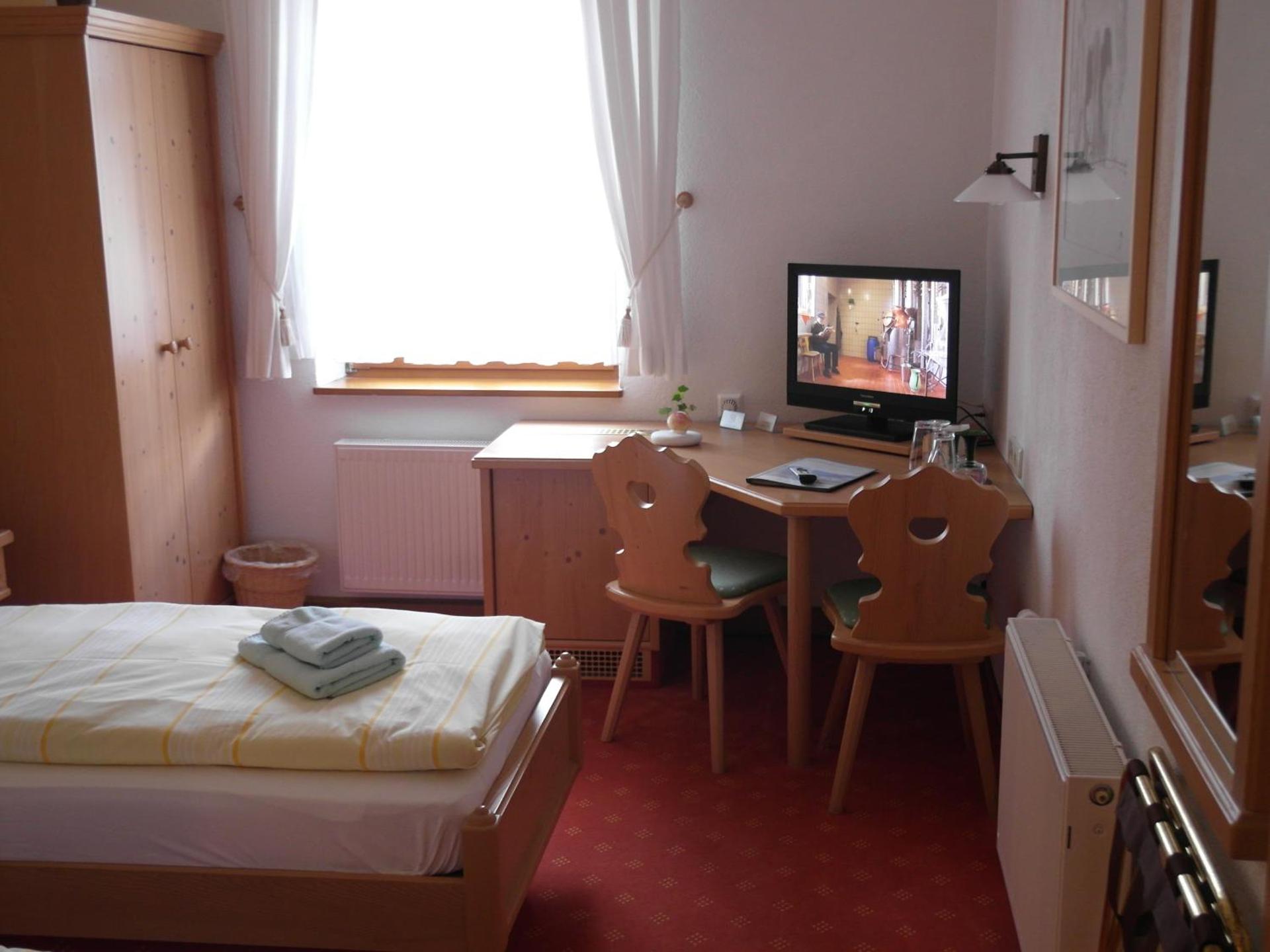 Pension und Gaststätte "Zur Brauschänke"