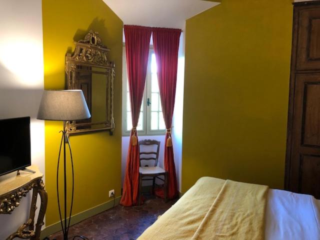 Coté-Serein La Privilège de la Tour Madame