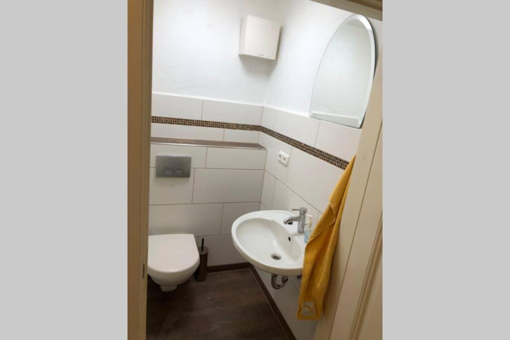 Gemütliche 3-ZKB WC SouterrainWohnung in Bestlage