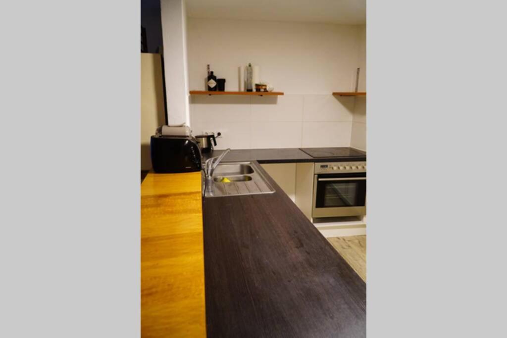 Gemütliche 3-ZKB WC SouterrainWohnung in Bestlage