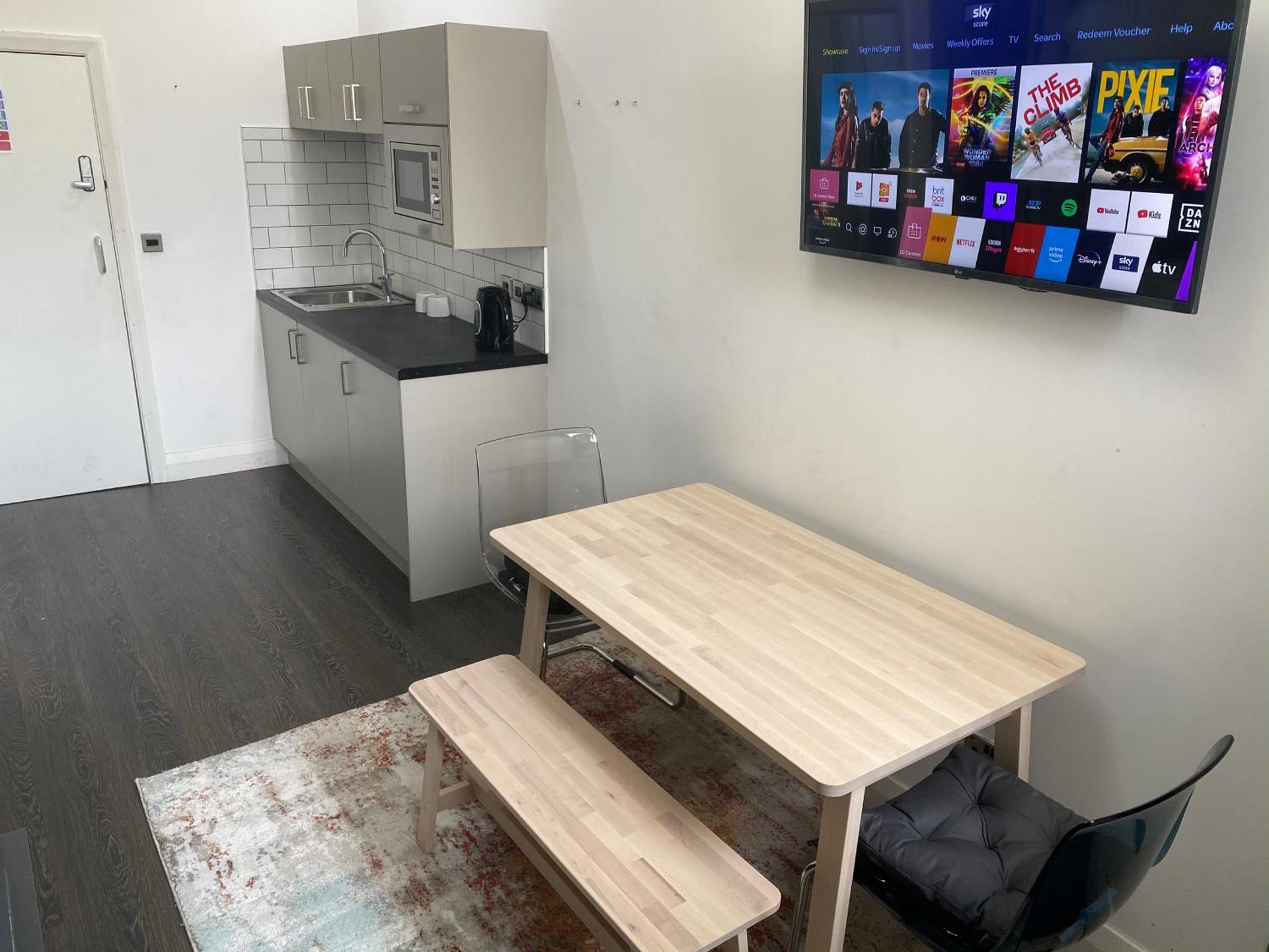 Double or Twin Room with Bathroom