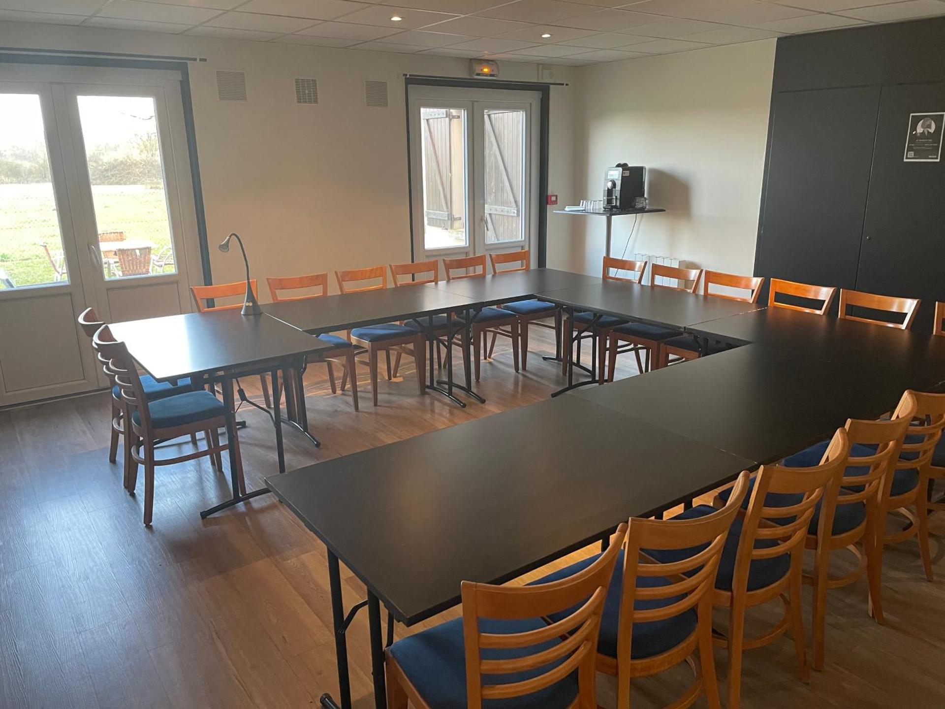 Meeting/conference room