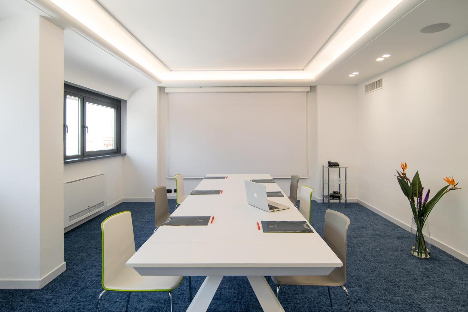 Meeting/conference room