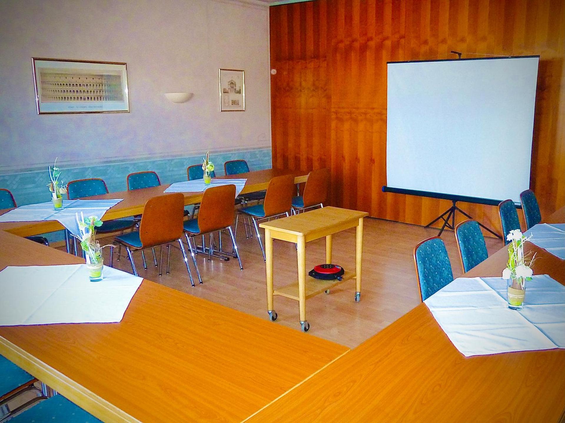 Meeting/conference room