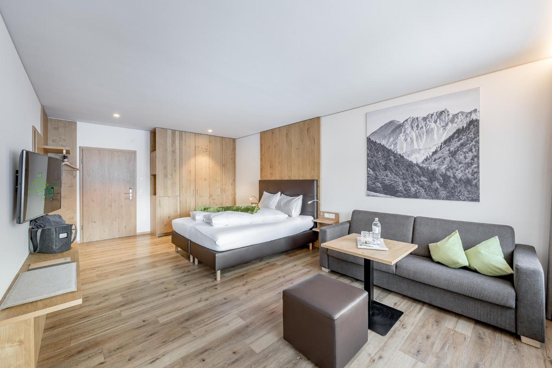 Photo of the whole room