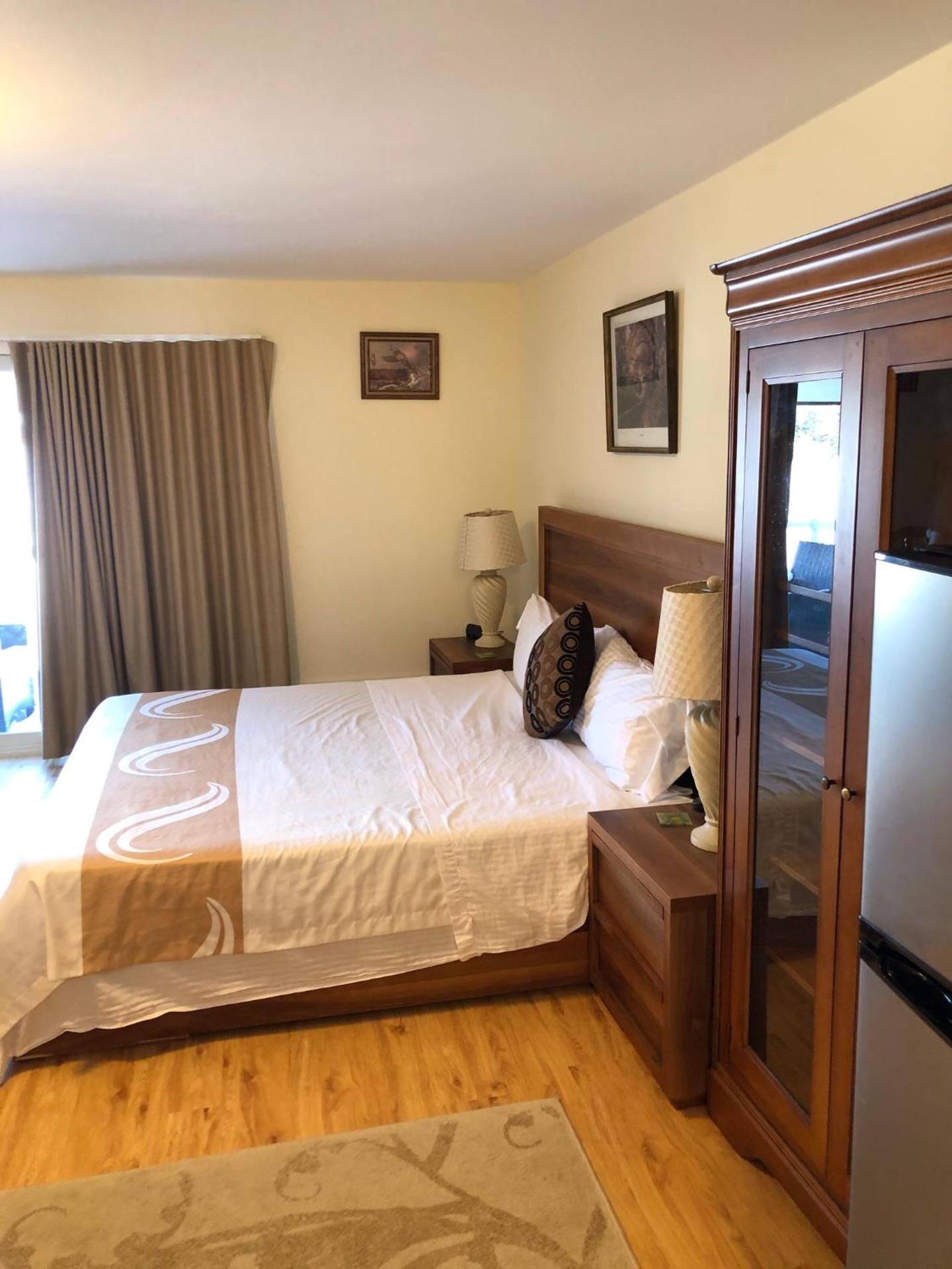 Muskoka Lakes Hotel and Resorts