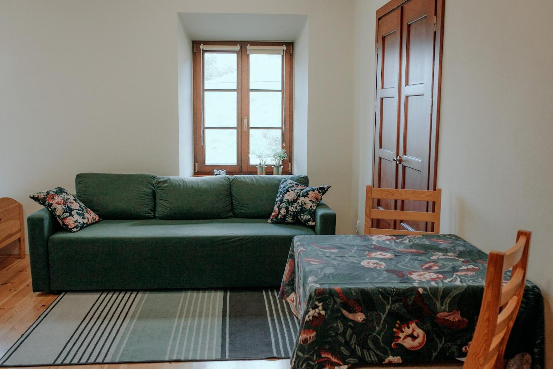 Zamkowa, Pokoje Gościnne