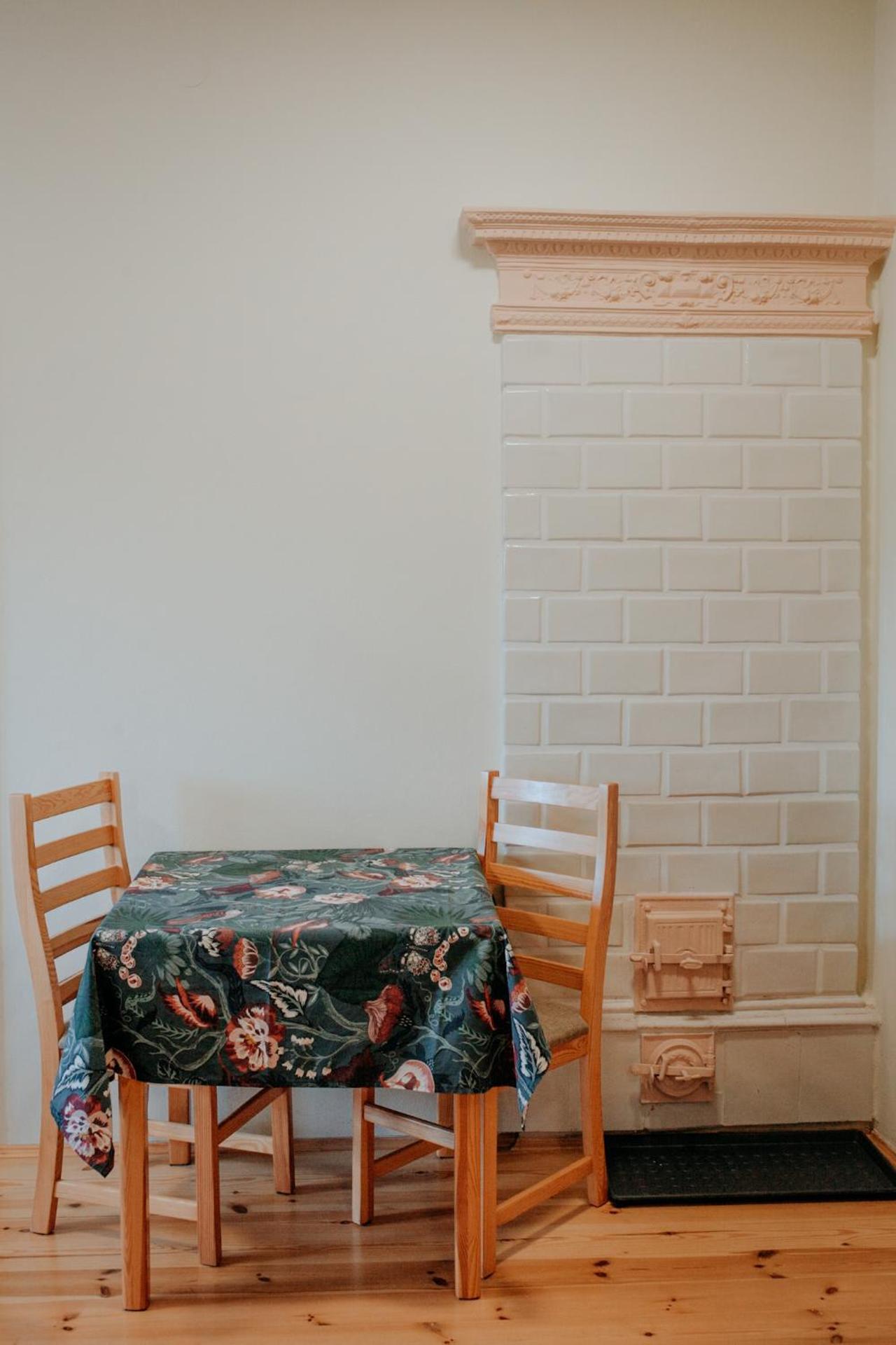 Zamkowa, Pokoje Gościnne