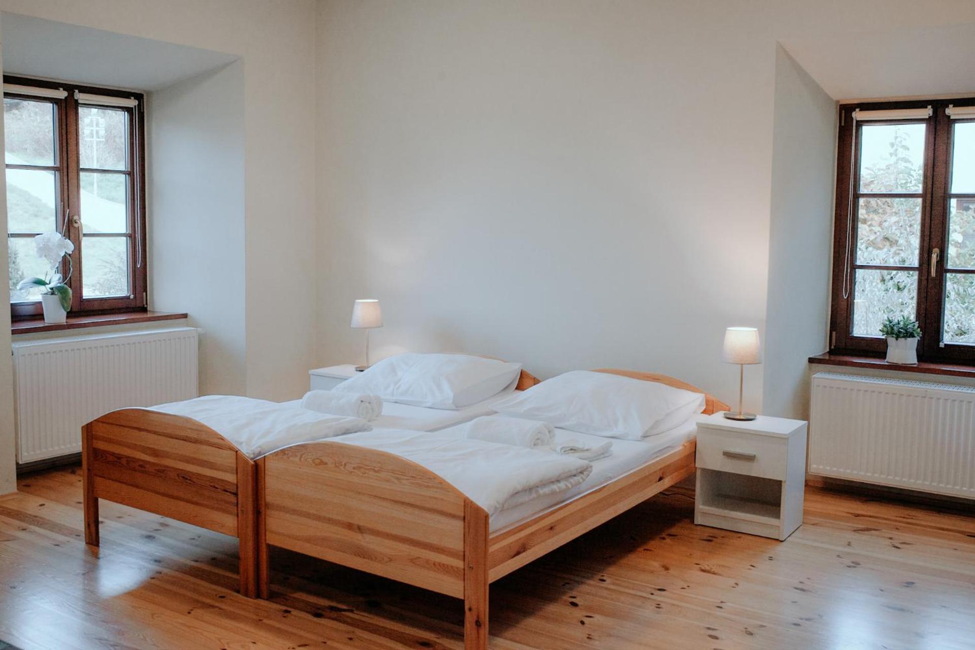 Zamkowa, Pokoje Gościnne