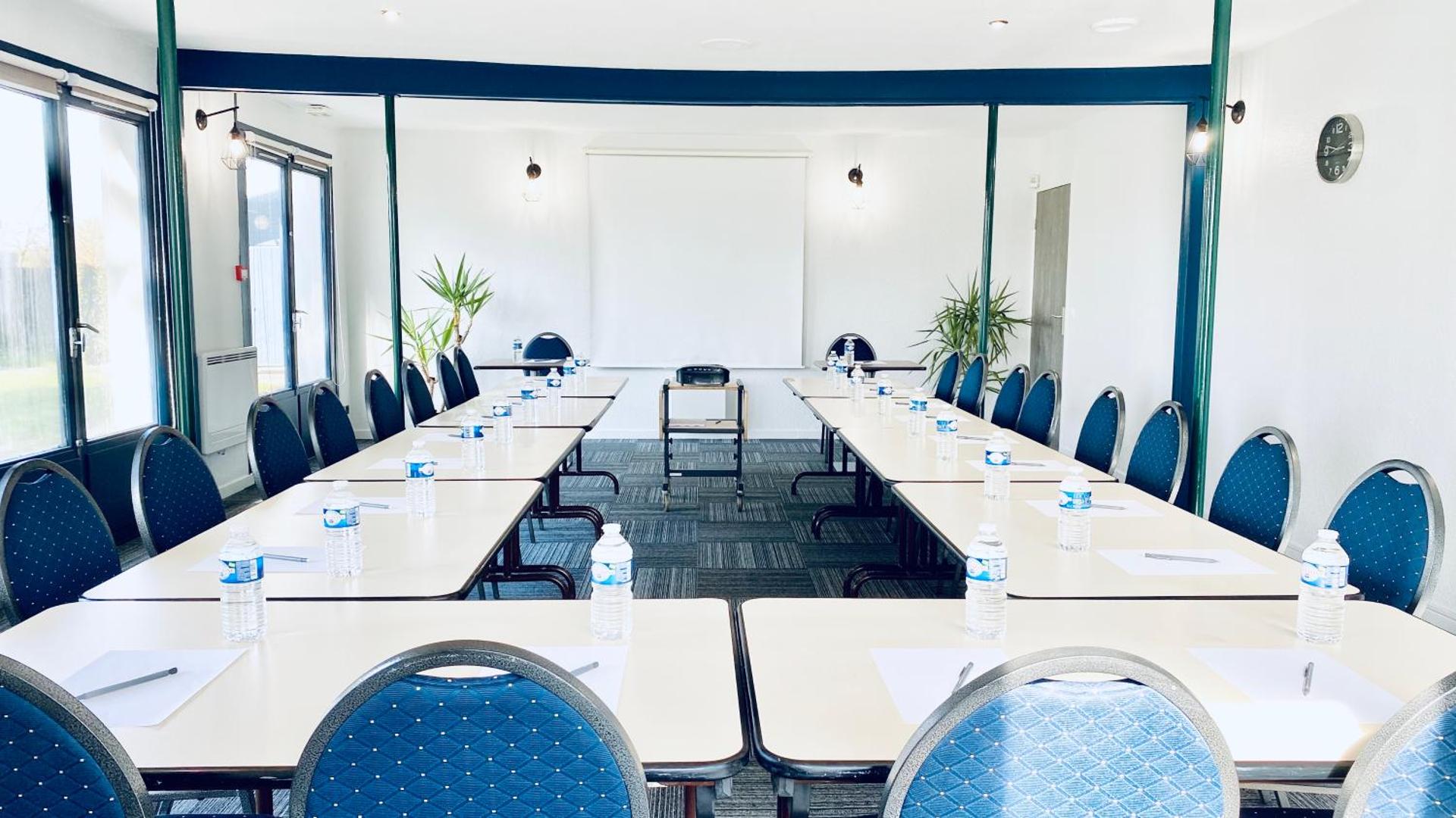 Meeting/conference room