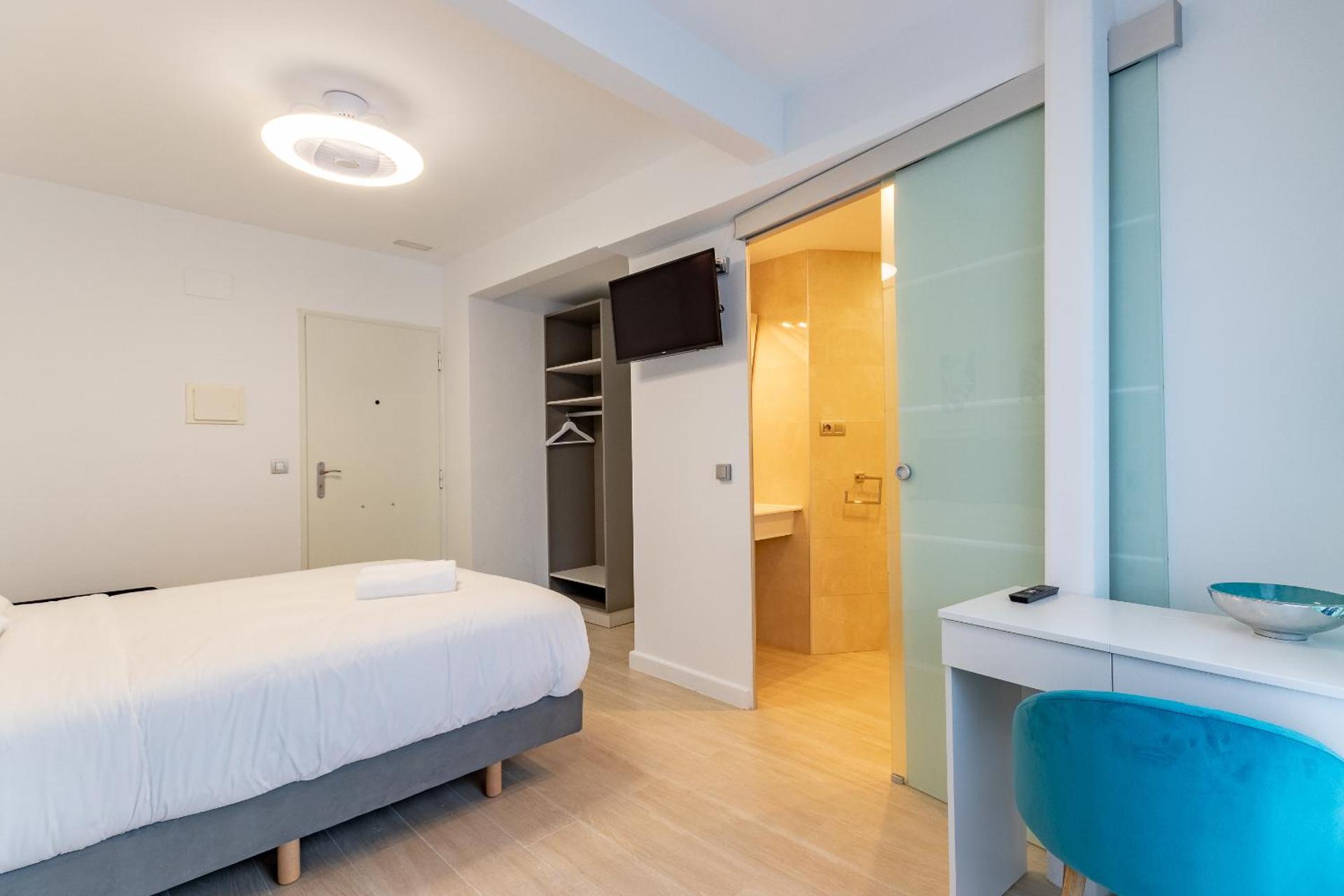 Photo of the whole room