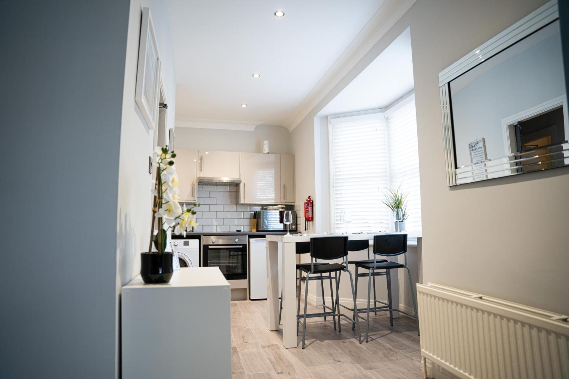 Castle-view apartments, apartment one