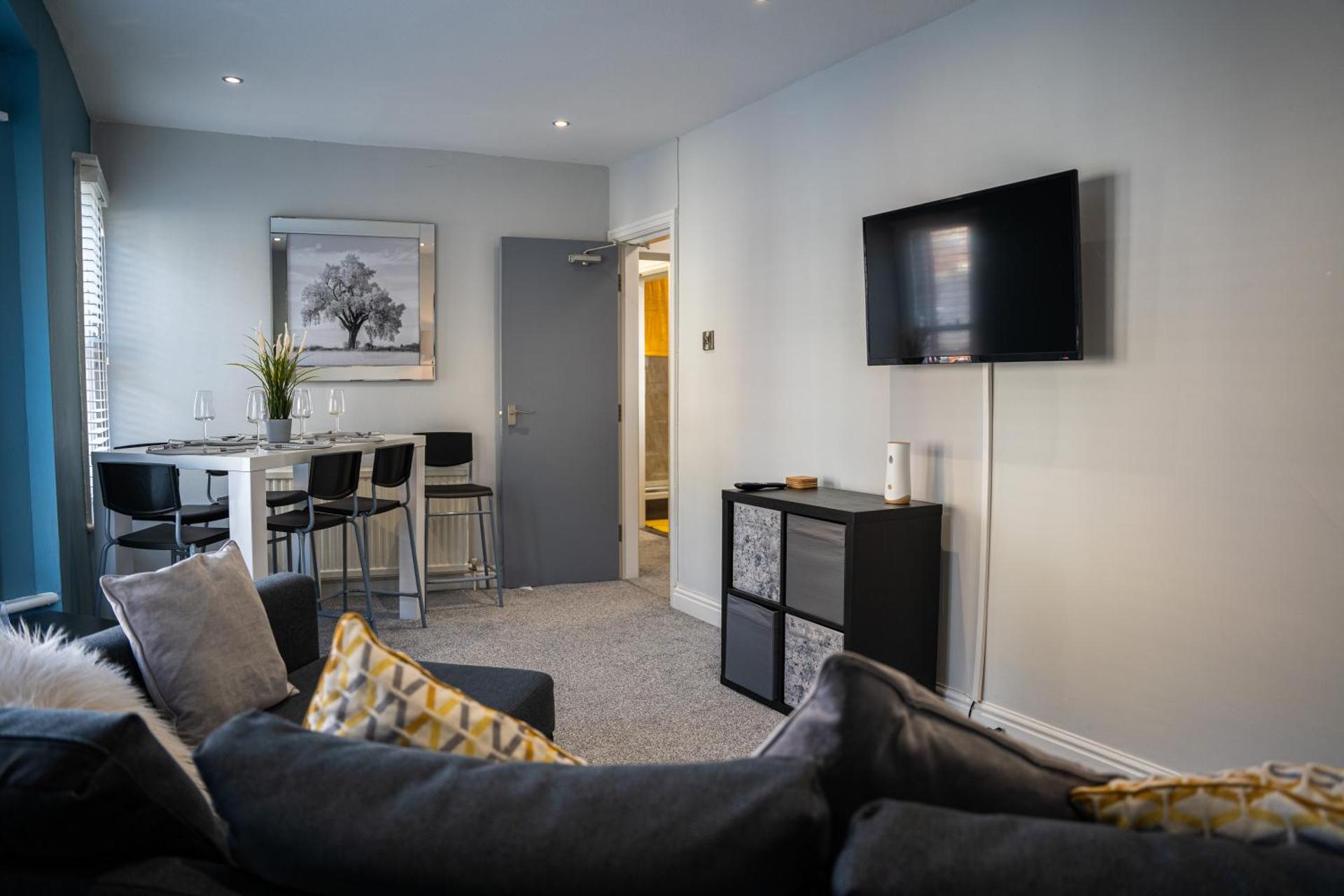 Castle-view apartments, flat two