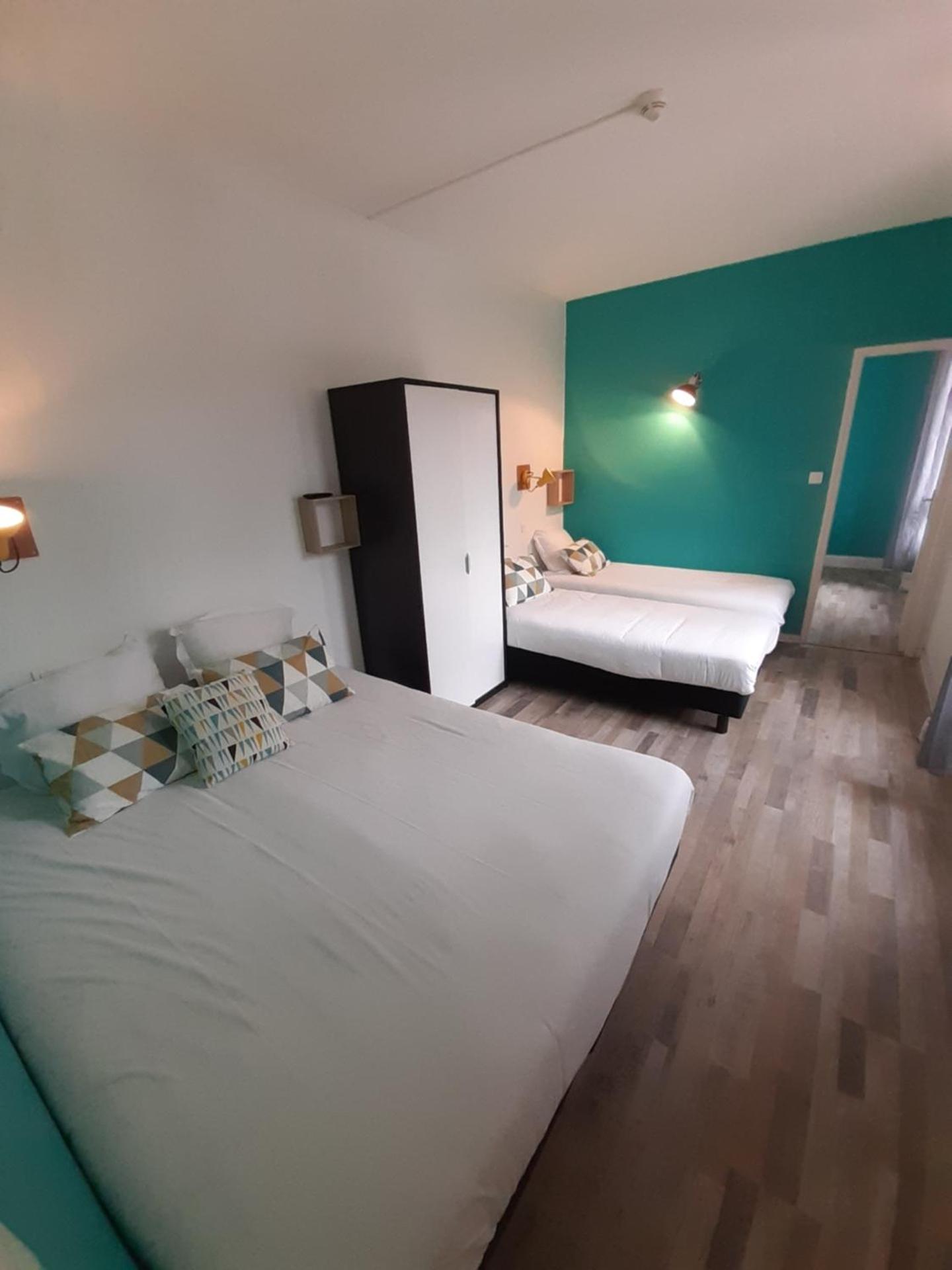 Entre Lacs et Volcans