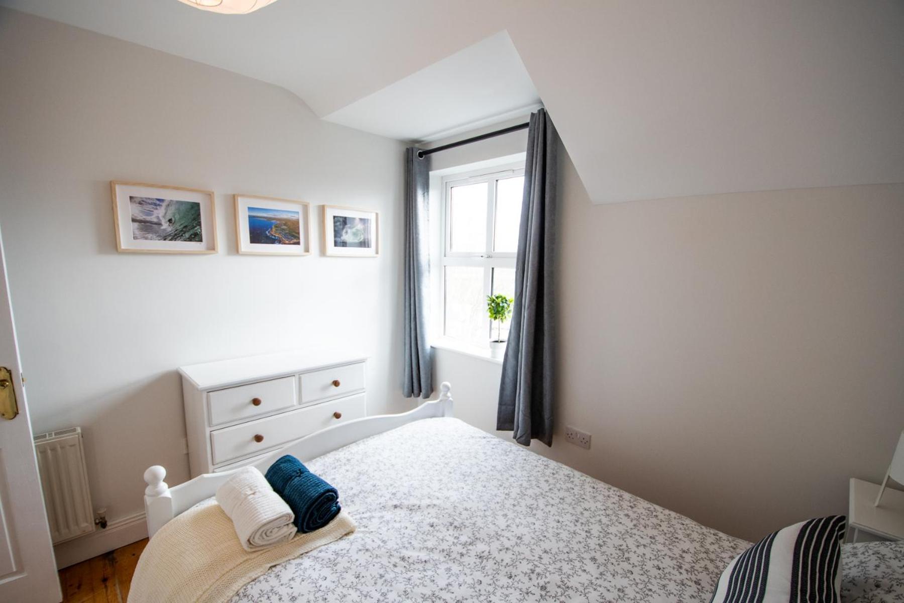 Beautiful coastal house at the Drowes Rivermouth