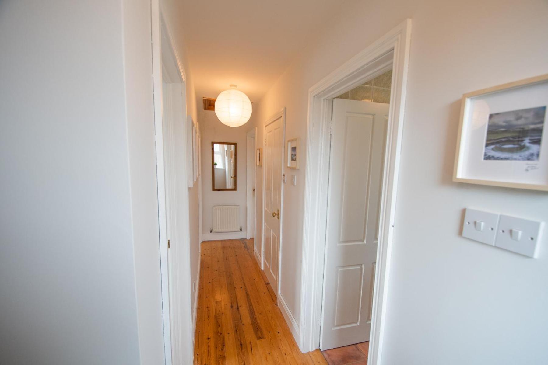 Beautiful coastal house at the Drowes Rivermouth