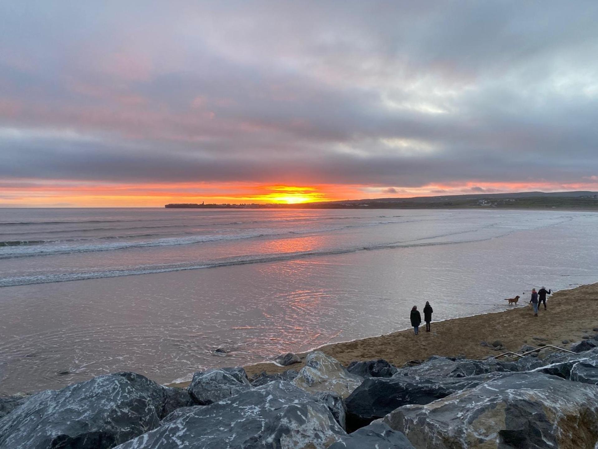 Tides Apartments Liscannor