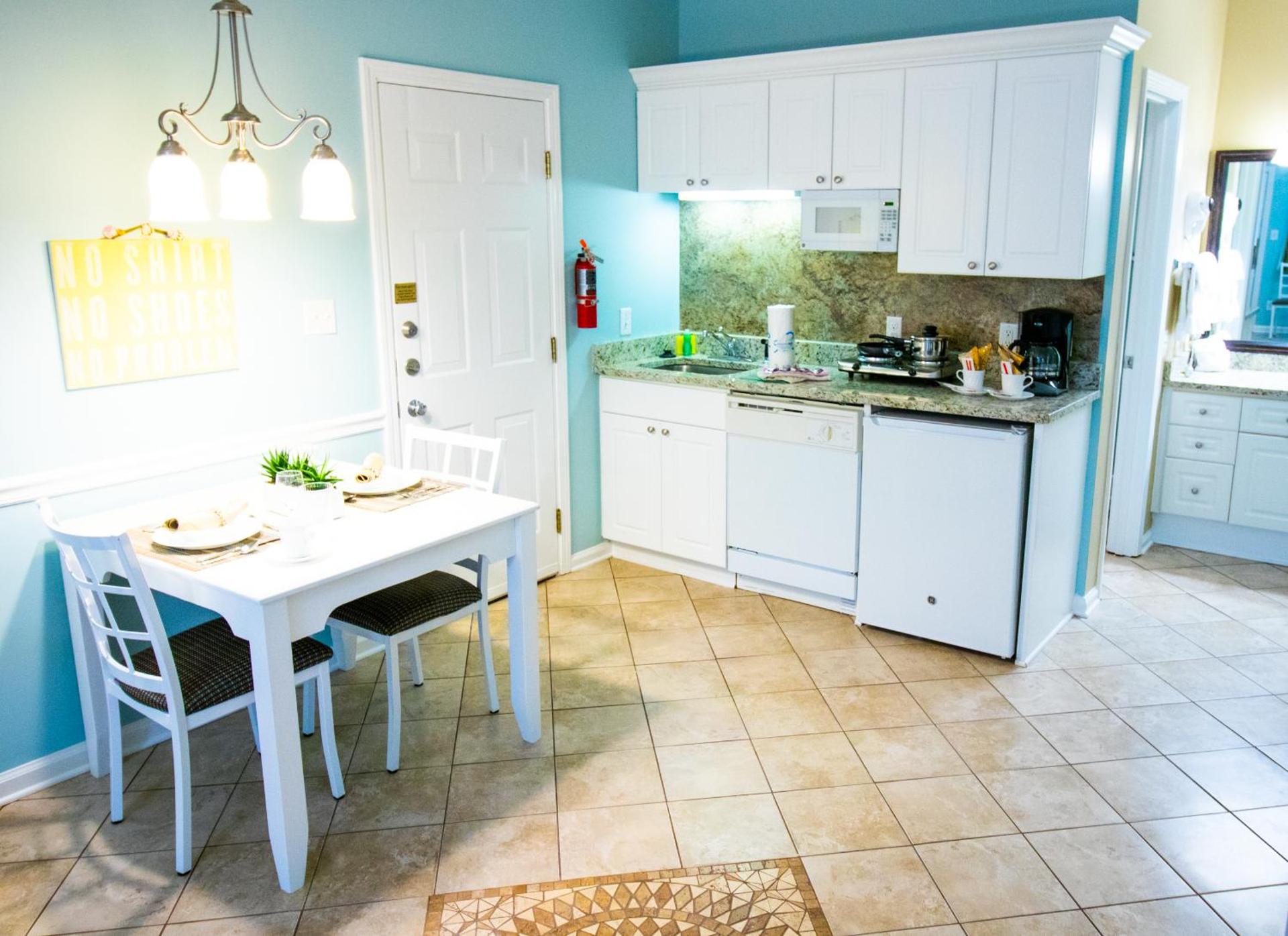 Kitchen or kitchenette