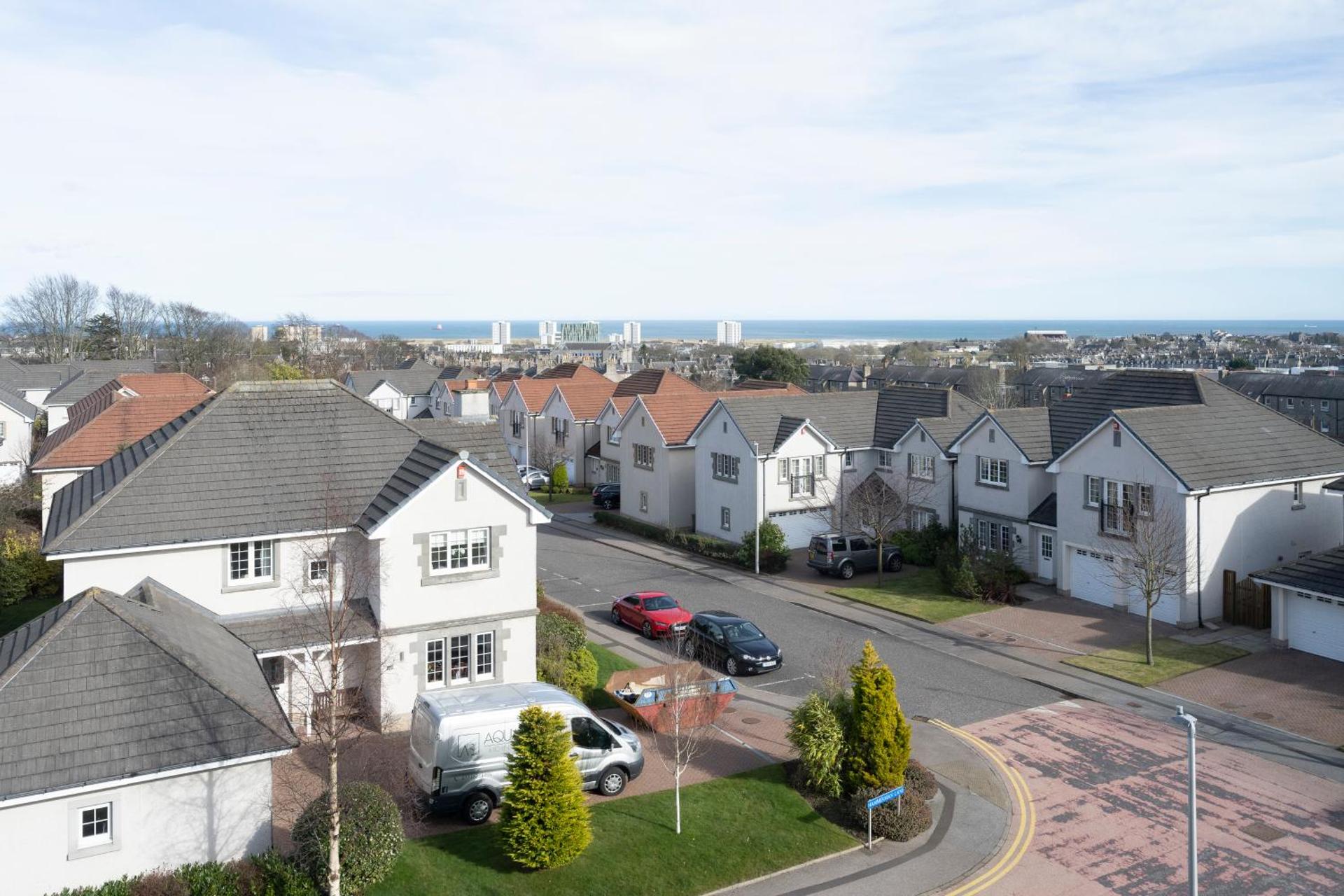 Parkhill Luxury Serviced Apartments - Hilton Campus