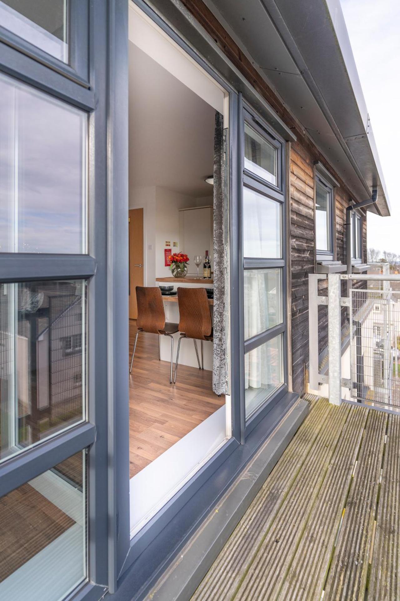 Parkhill Luxury Serviced Apartments - Hilton Campus