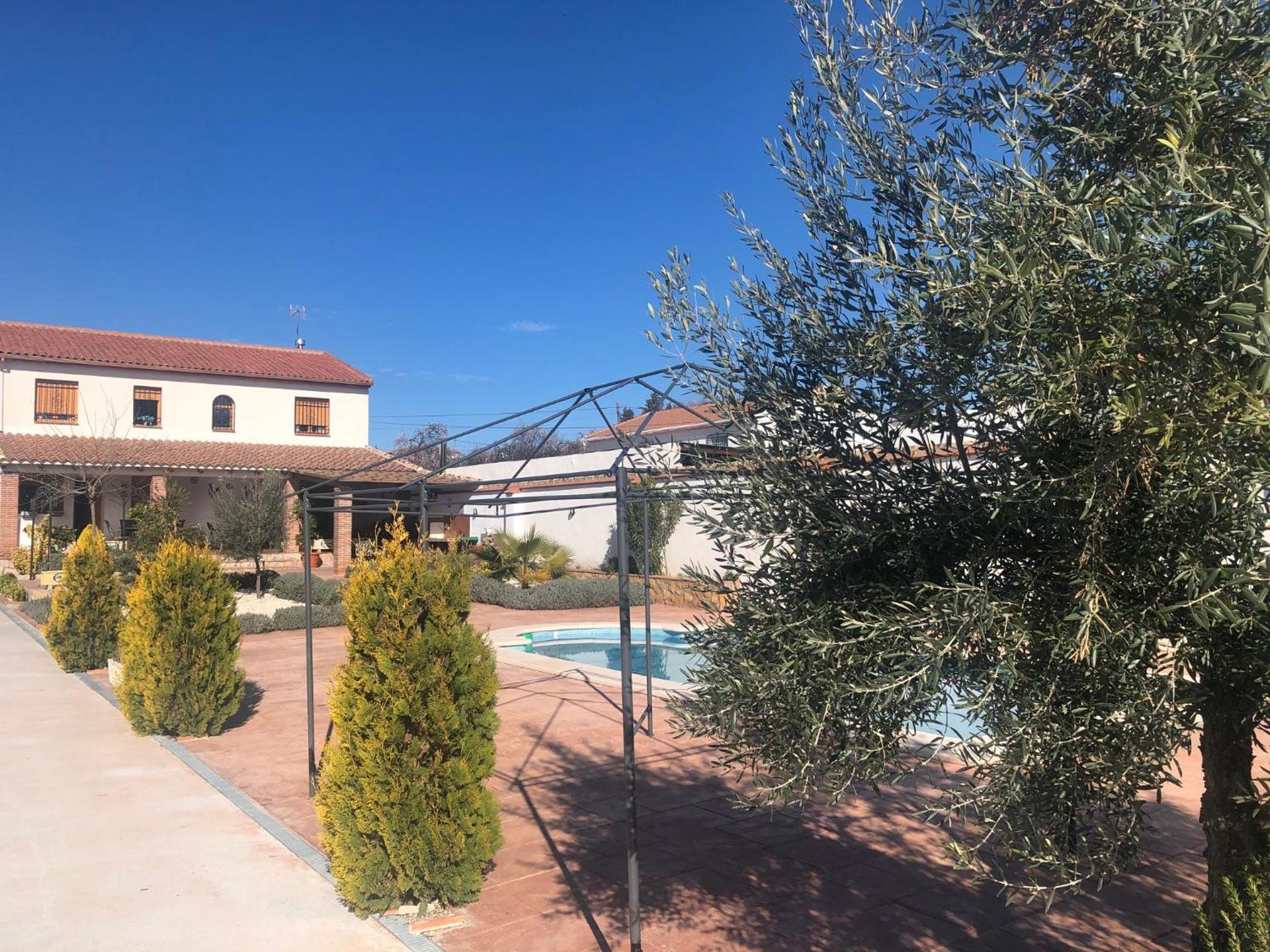 Chalet Embalse Bermejales