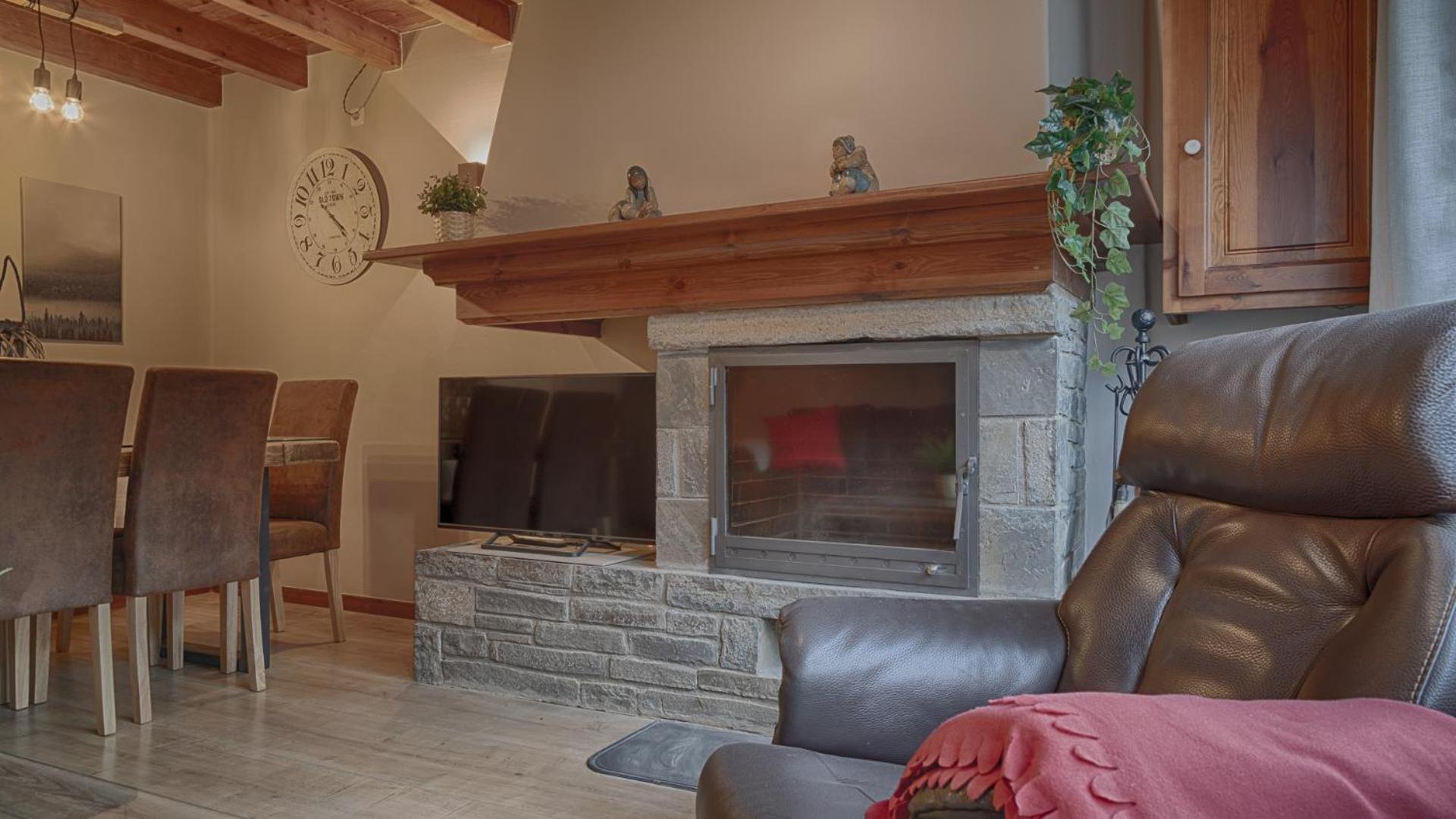 Saplan Real Estate PORTET