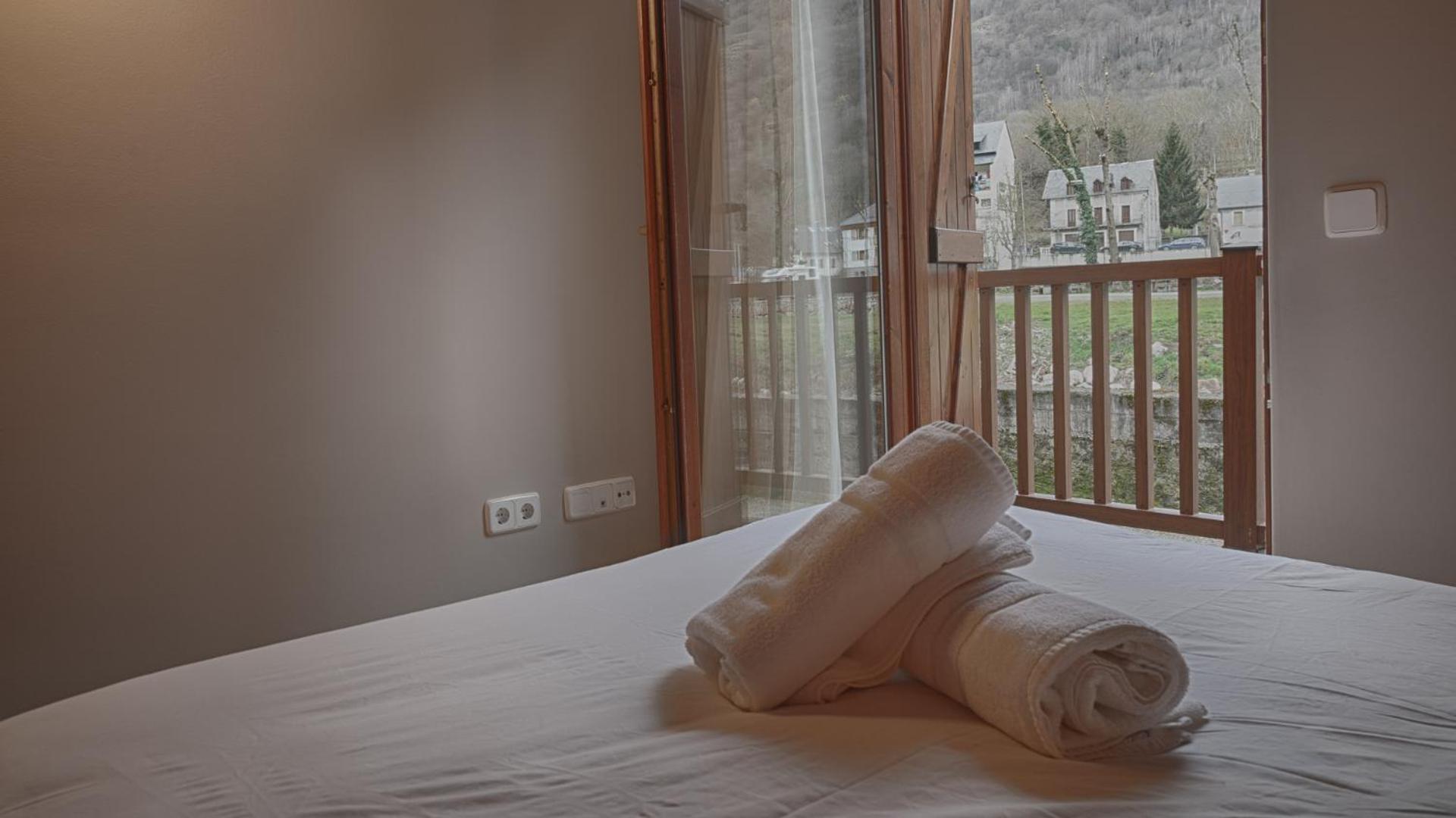 Saplan Real Estate PORTET