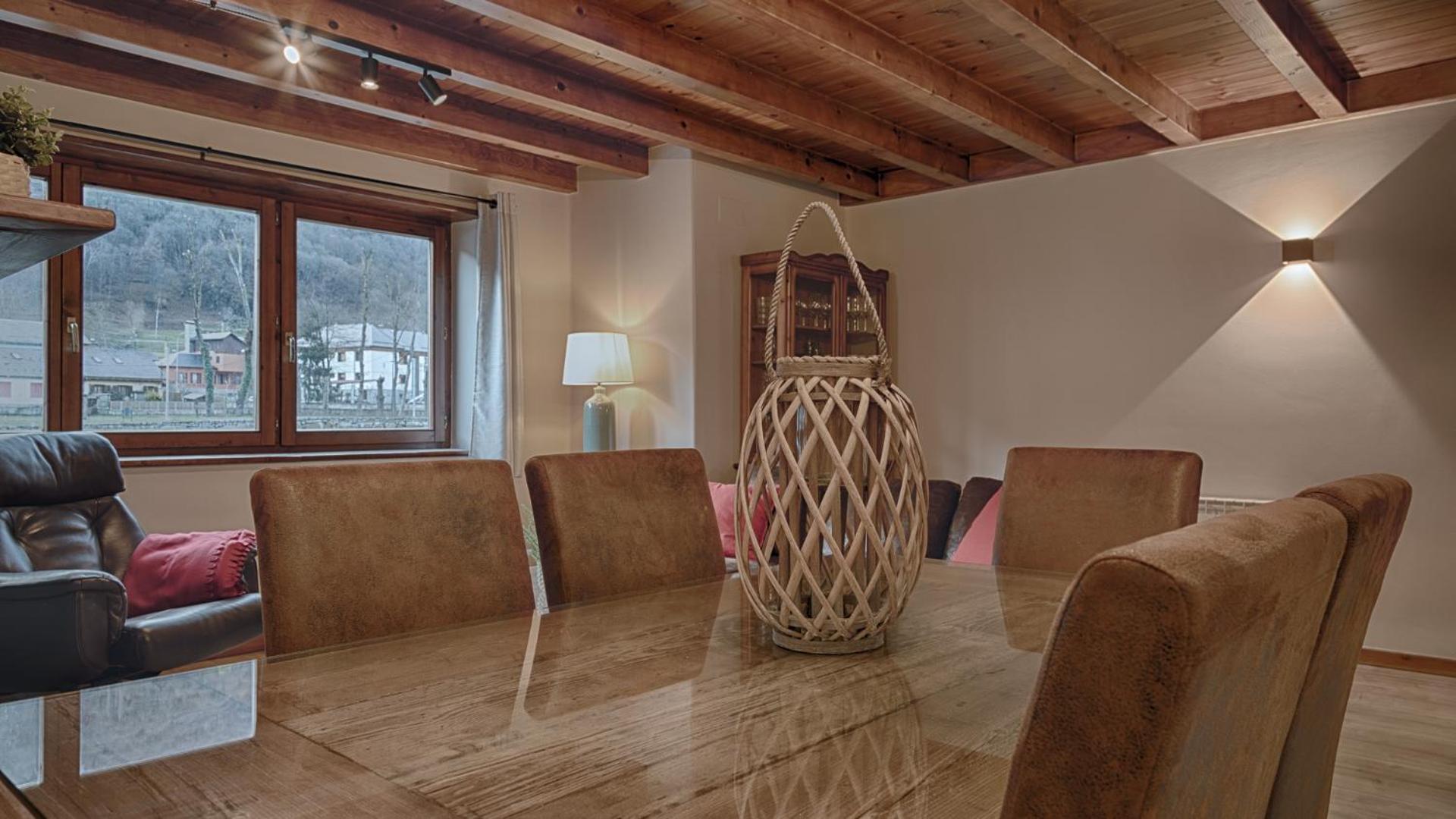 Saplan Real Estate PORTET