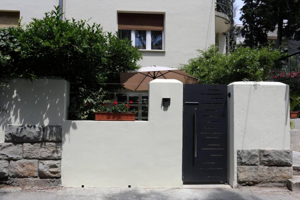 Joy4You Apt near Beach and Center