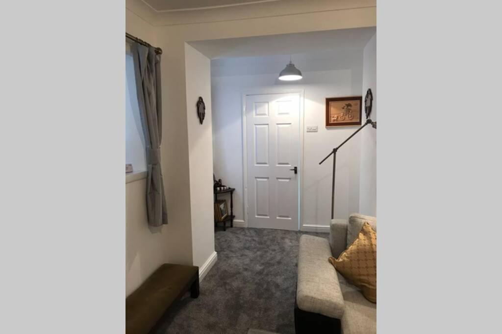 Tranquil Welsh Mountain Gem, Abertillery, Wales