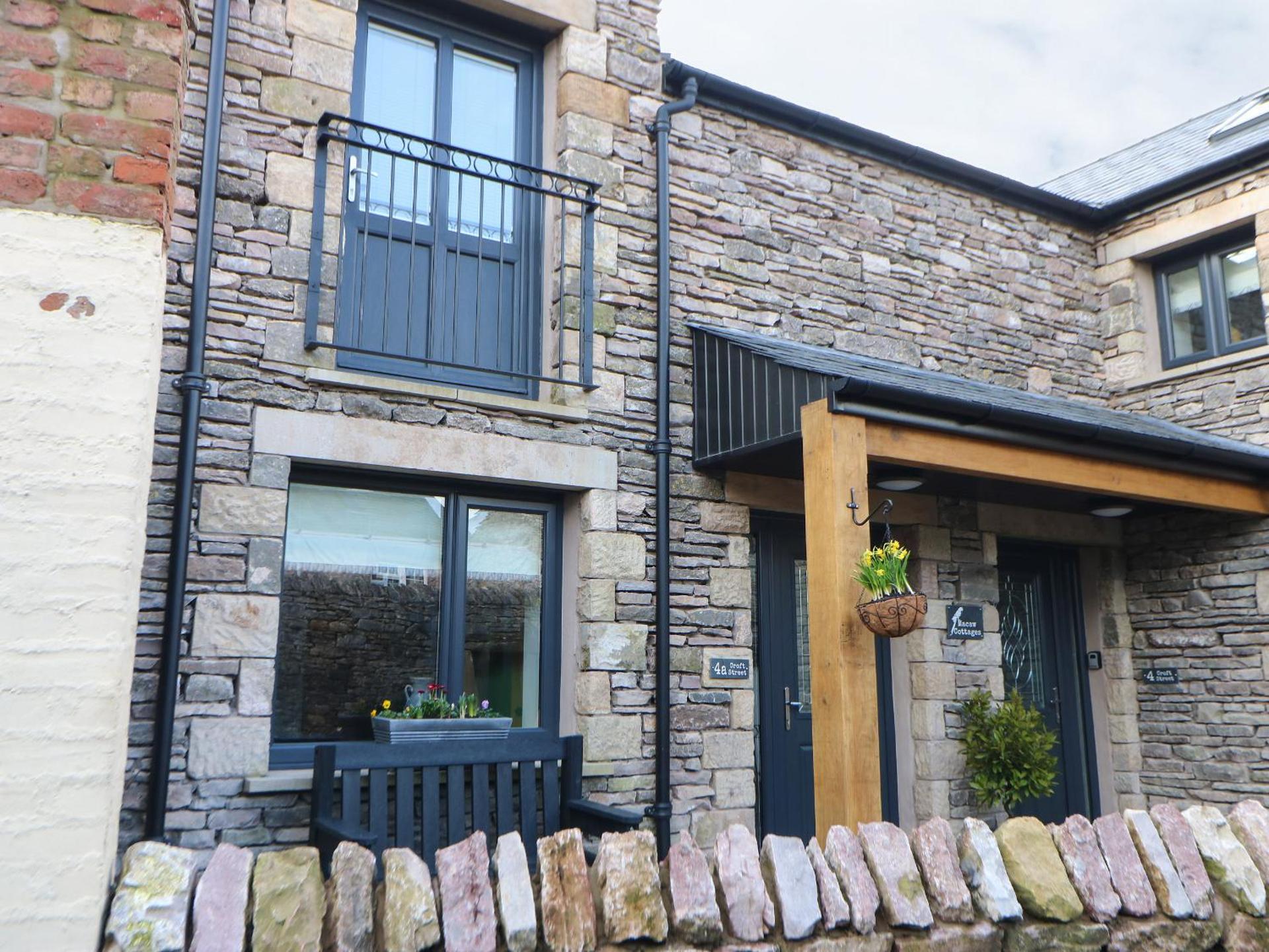 Macaw Cottages No 4A