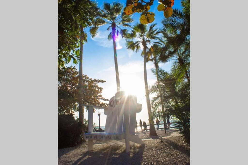 Little Harbor Resort #114 Tampa Bay FL Beach, Bayside & 2 Pools