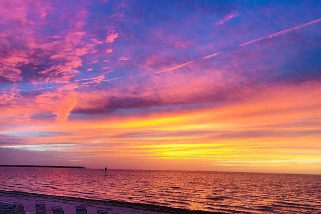 Little Harbor Resort #114 Tampa Bay FL Beach, Bayside & 2 Pools