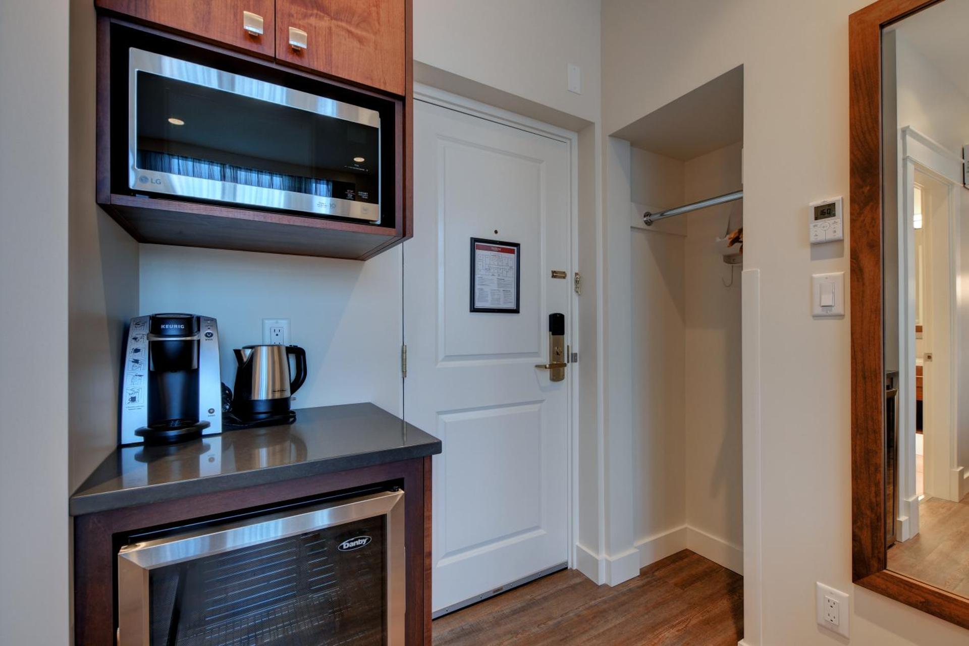 Coffee/tea facilities