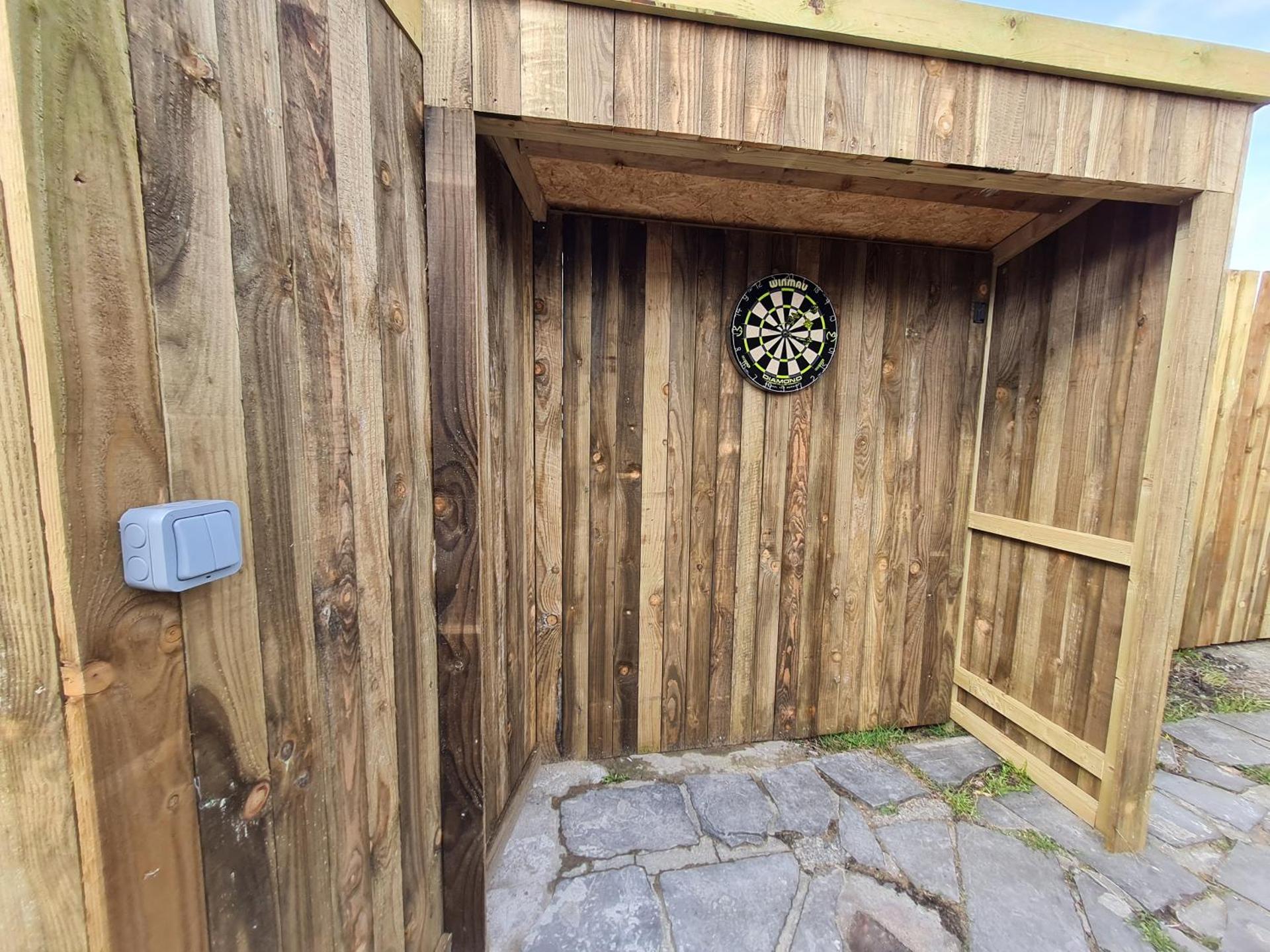 Family friendly, Modern House just 1m from Bike Park Wales