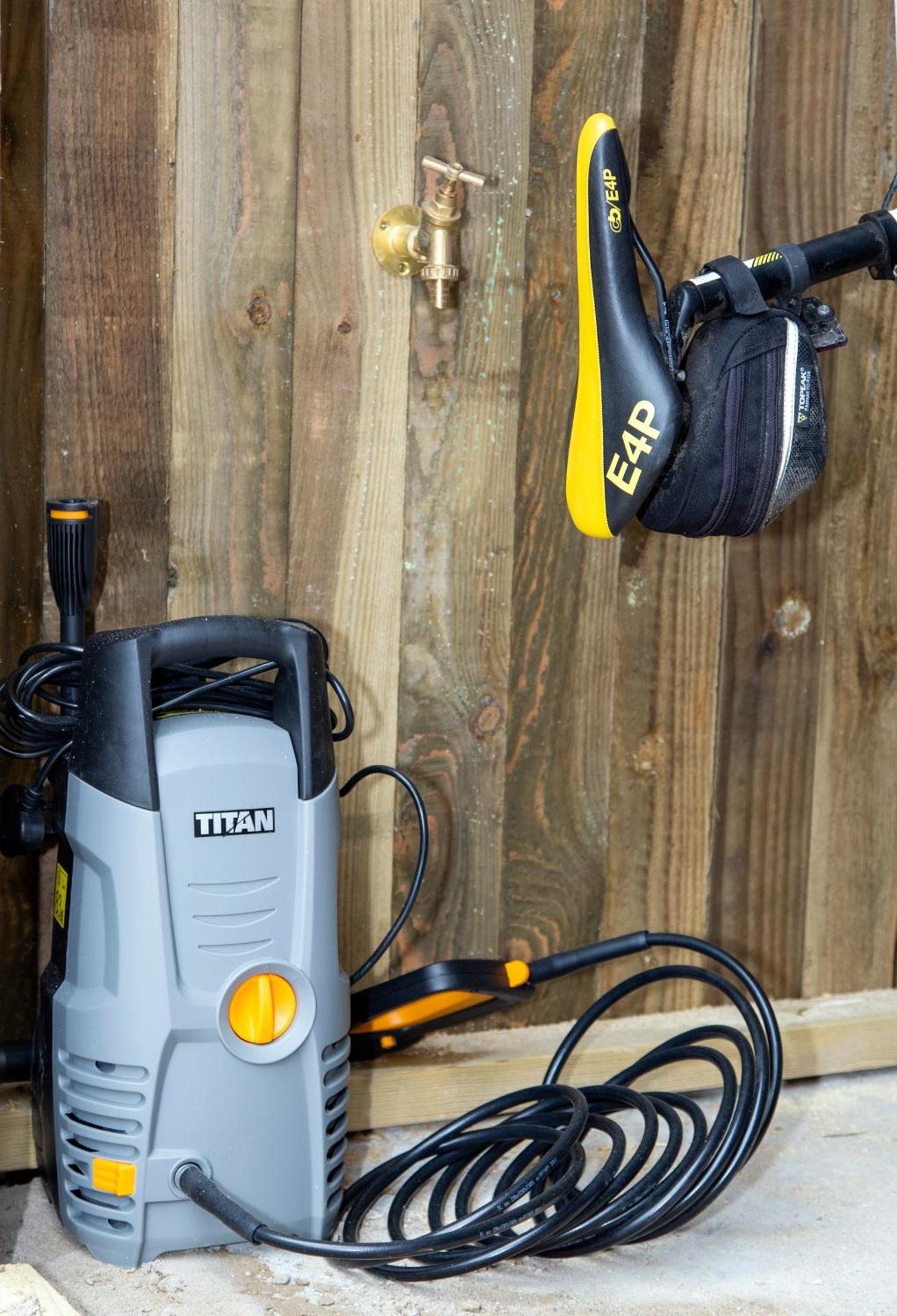 Family friendly, Modern House just 1m from Bike Park Wales