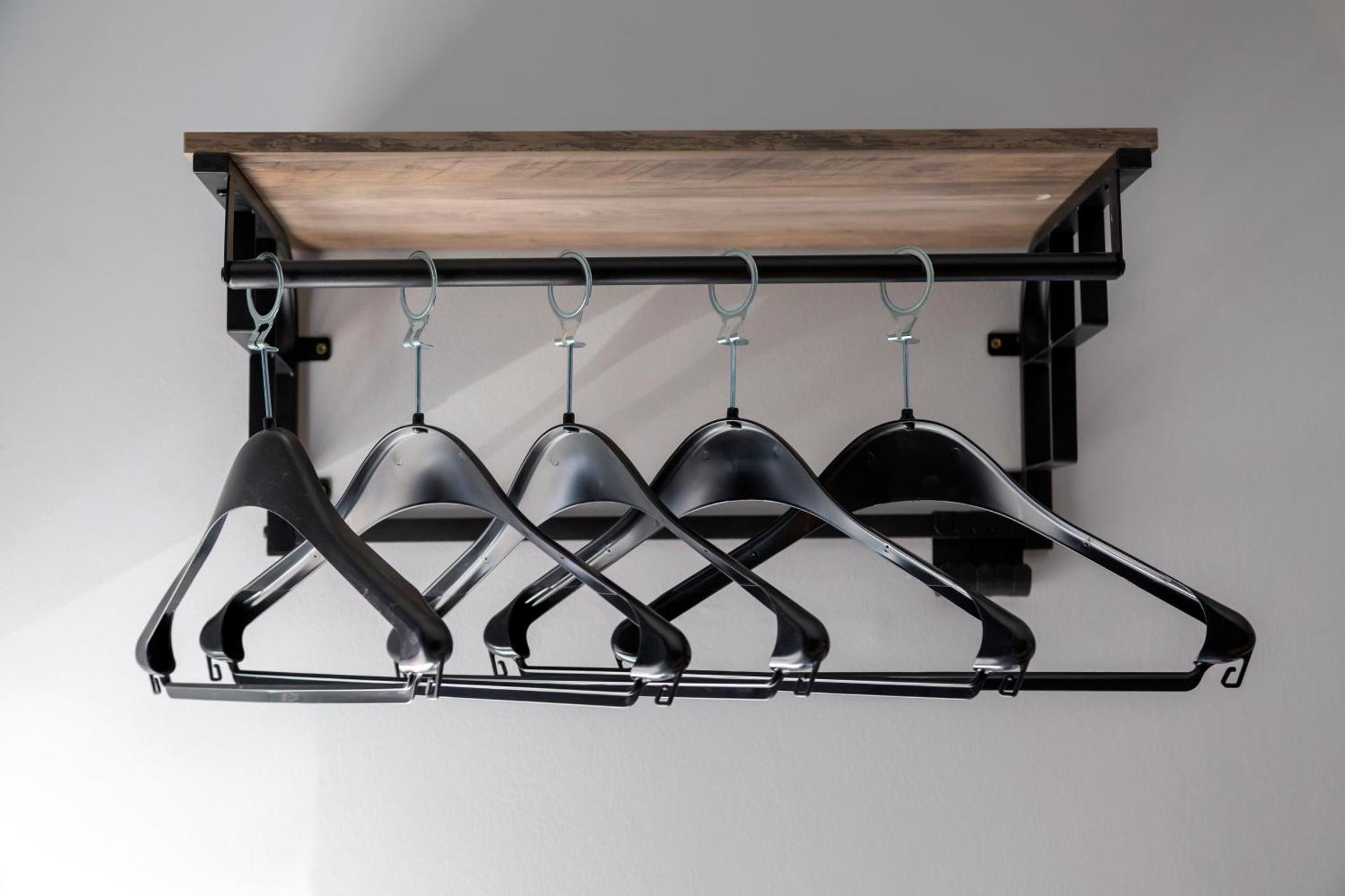 Family friendly, Modern House just 1m from Bike Park Wales