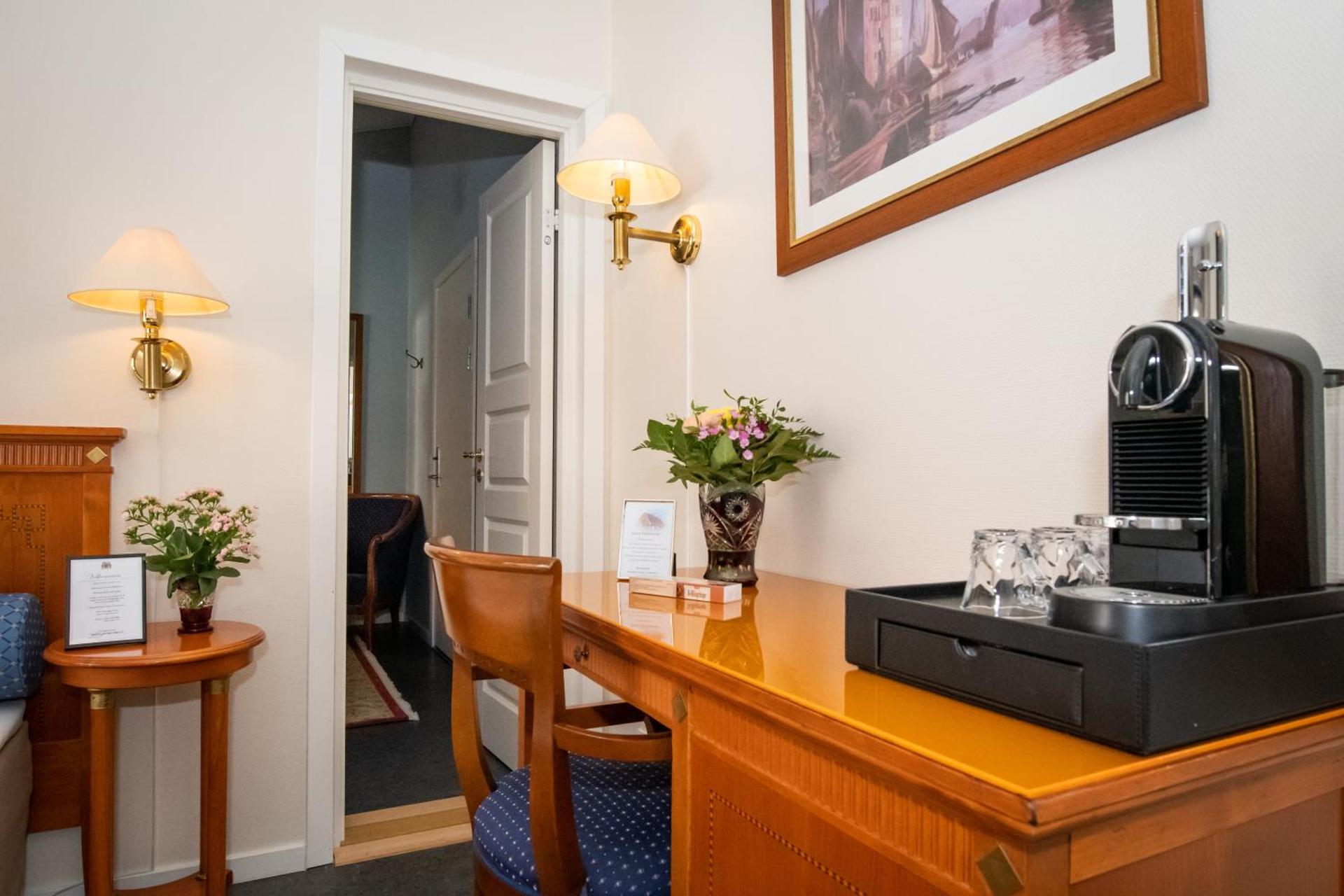 Coffee/tea facilities