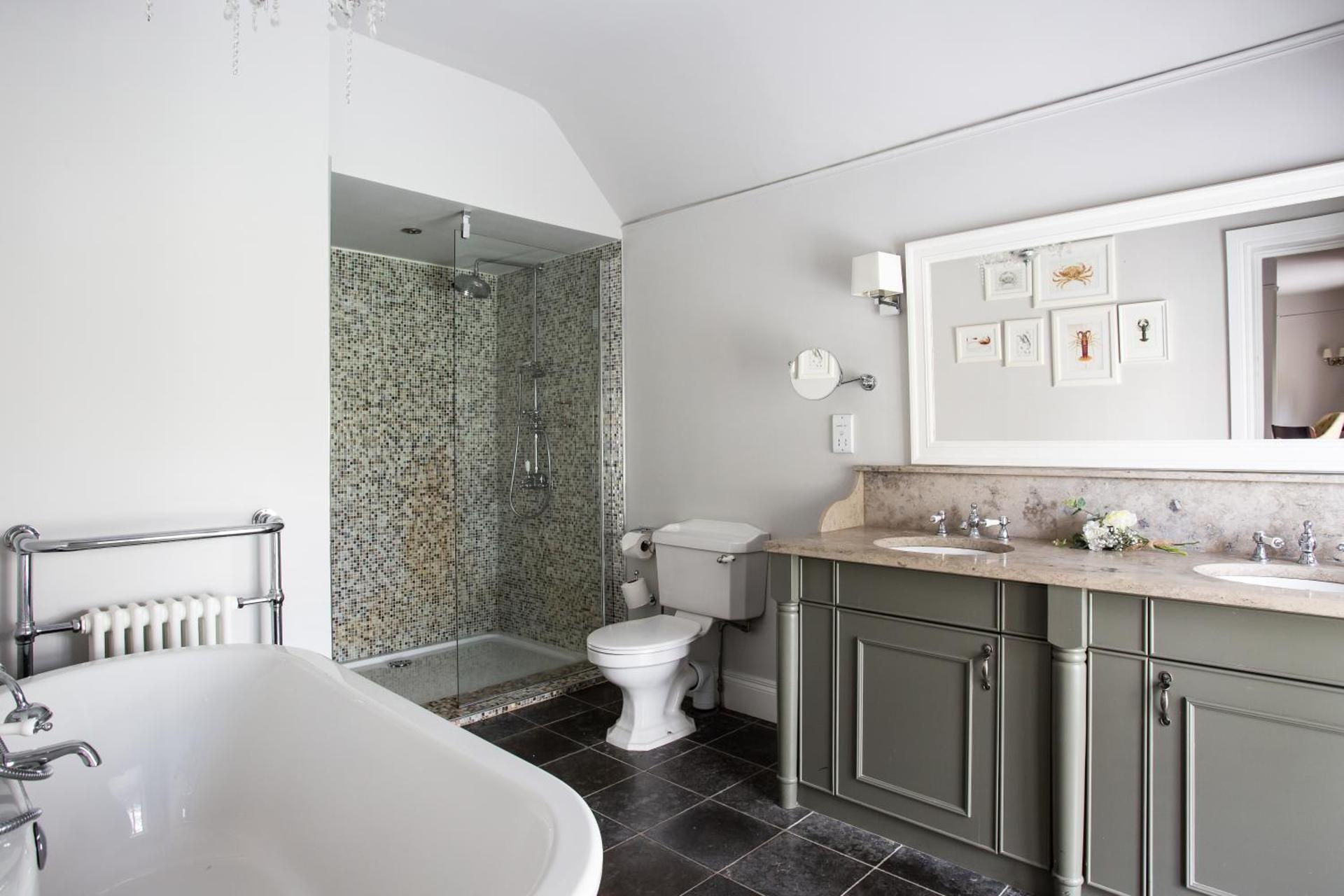 Suite with Garden View