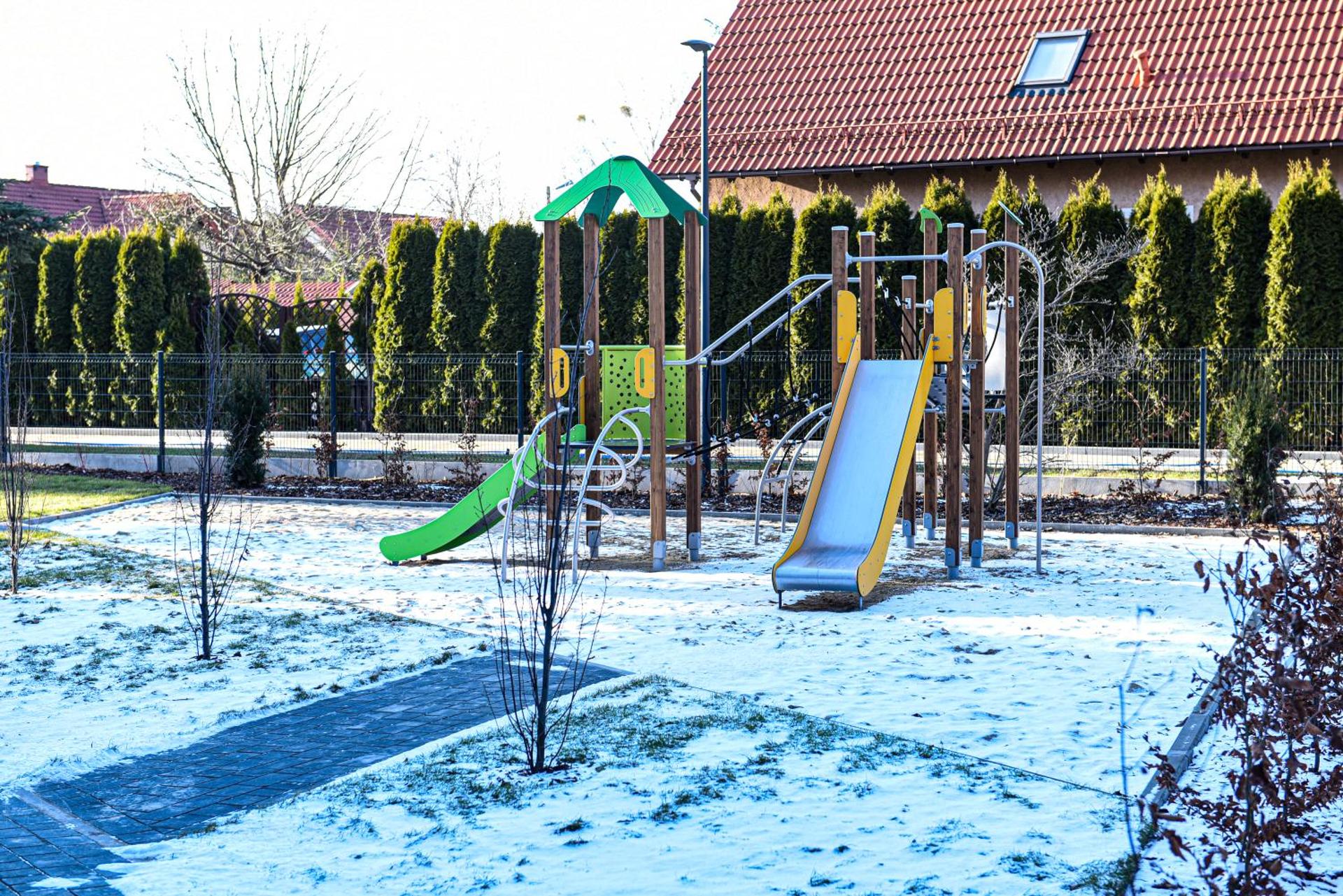 Children play ground