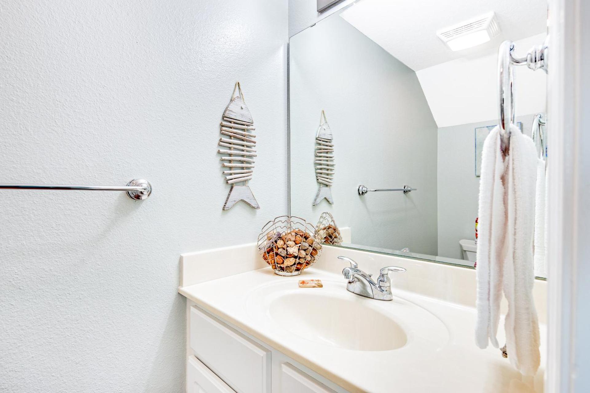 Perdido Towers - E102