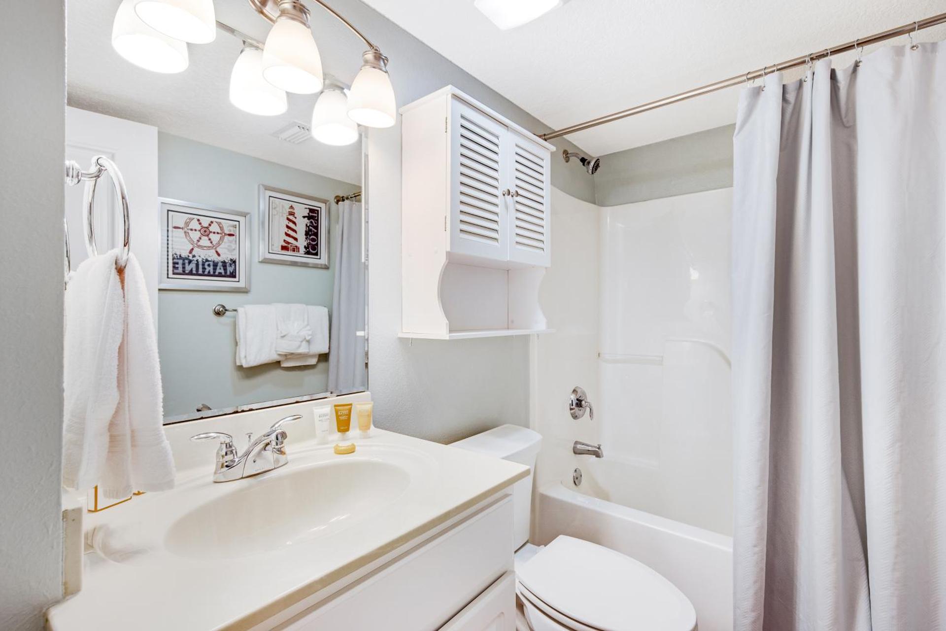 Perdido Towers - E102