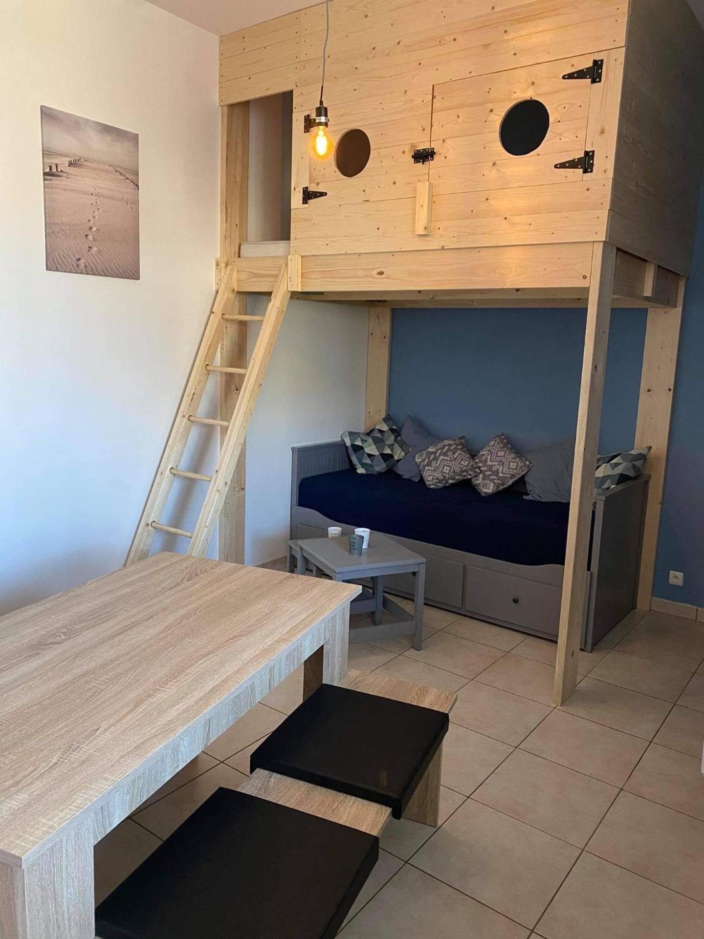 Les pieds dans l eau