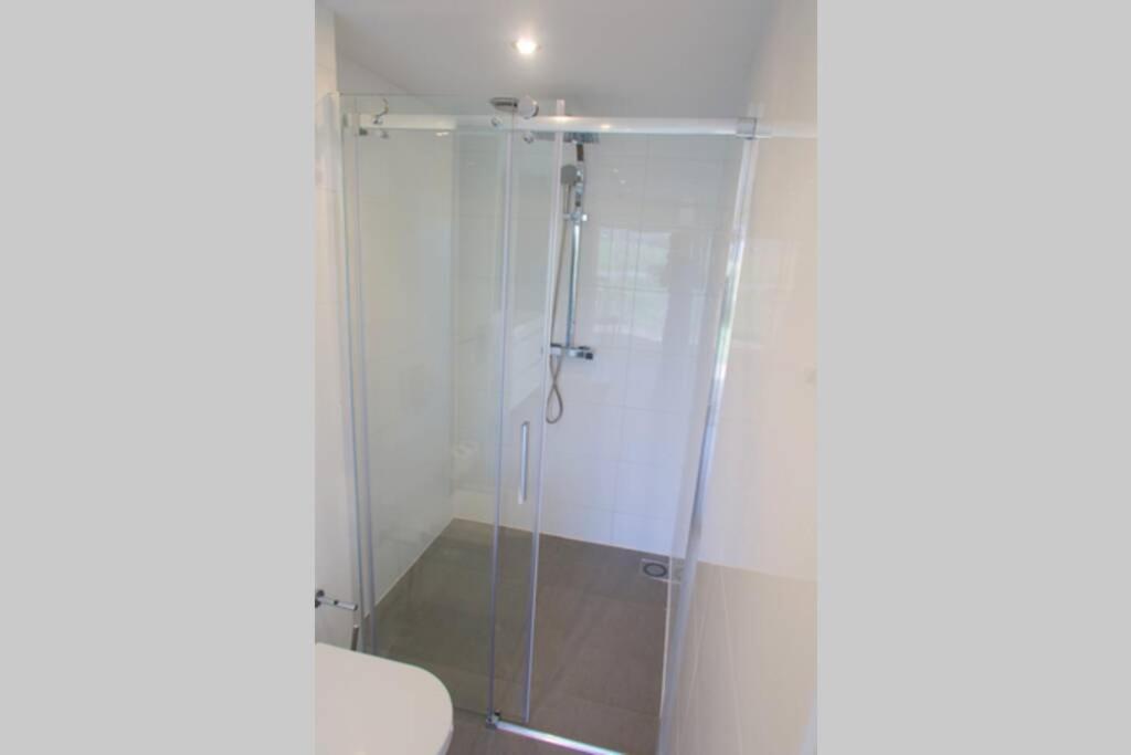 Bungalow between Amsterdam and Haarlem with sauna