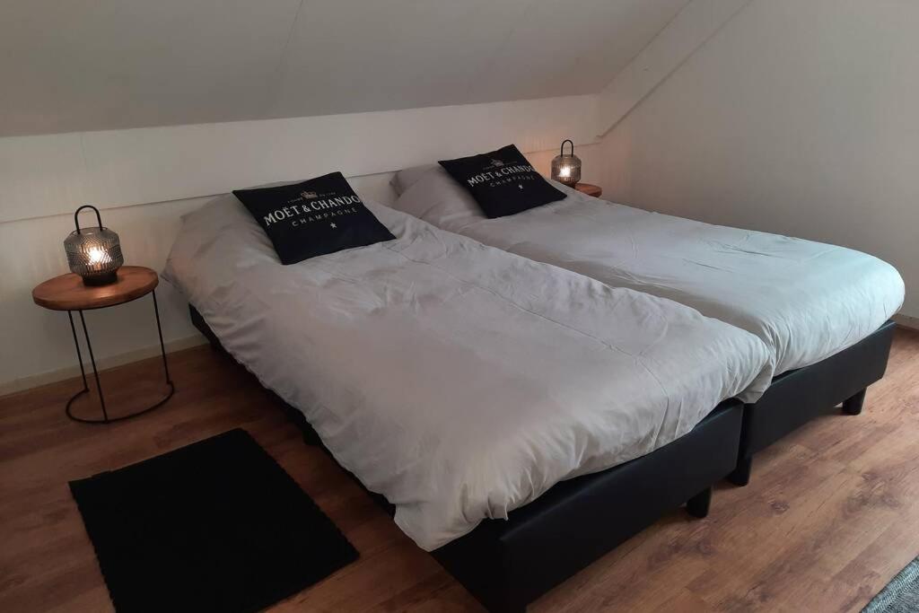 Gezellige vakantiewoning met sauna in Ewijk bij Nijmegen - recreational only no workers