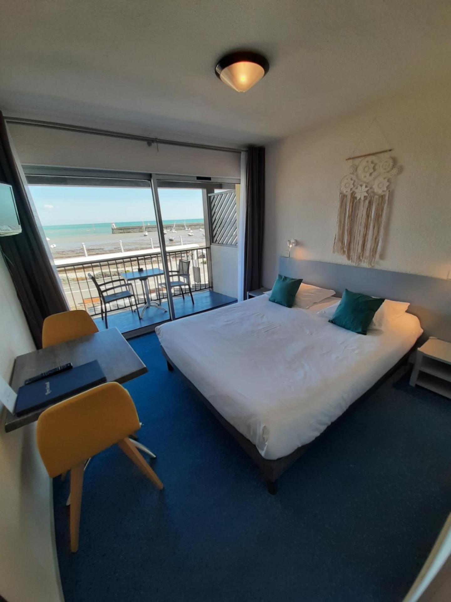 Hôtel du Port Bar Restaurant