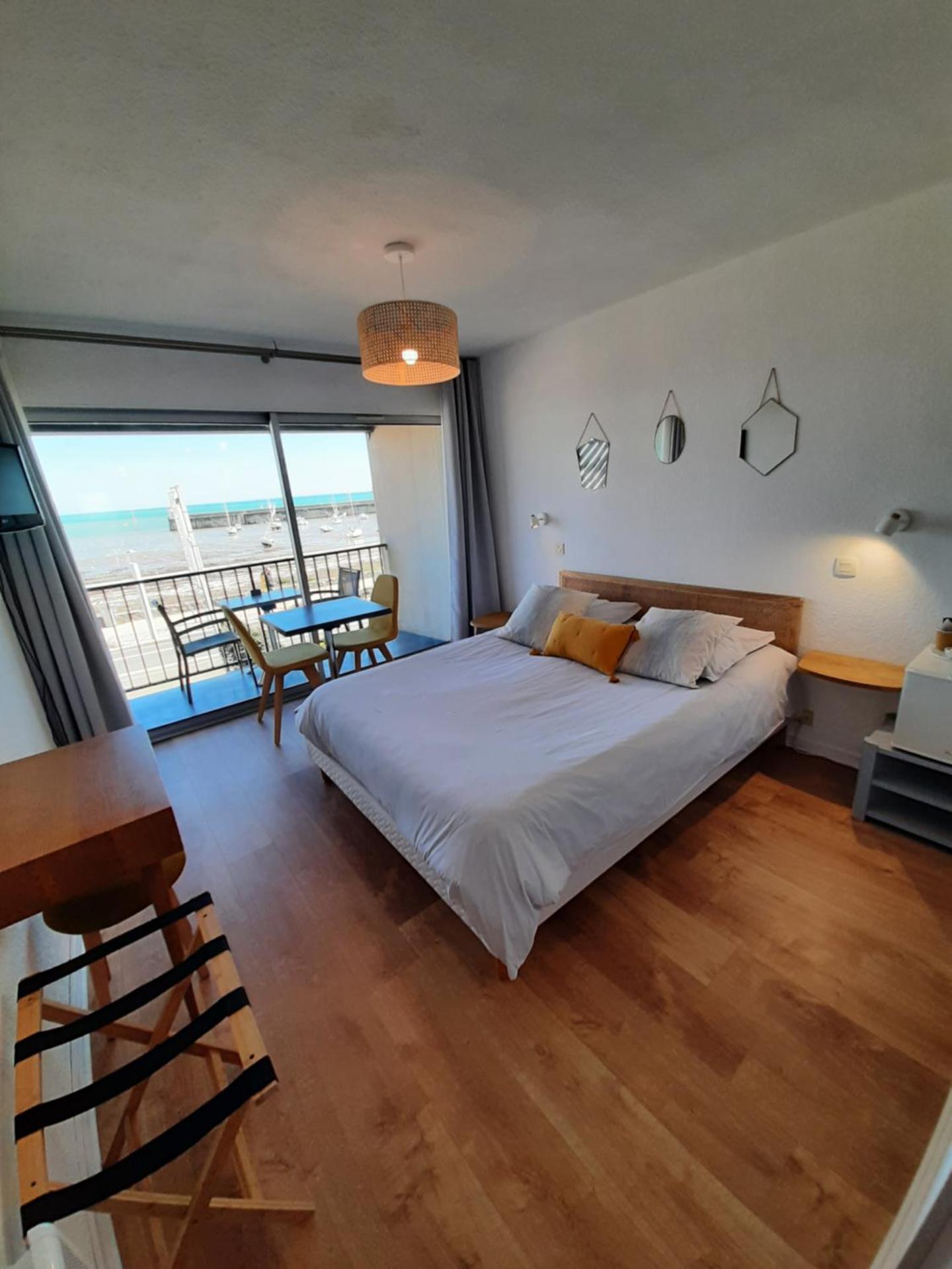 Hôtel du Port Bar Restaurant