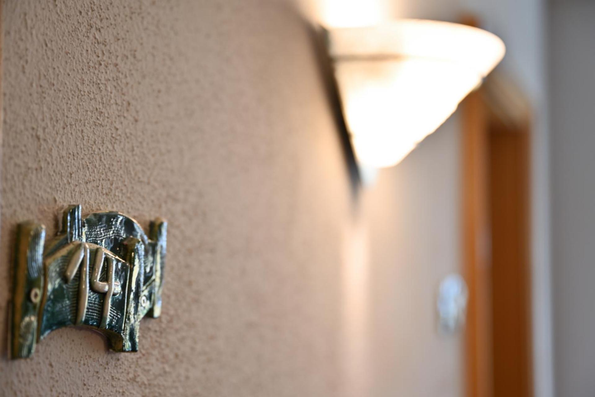 Logo/Certificate/Sign