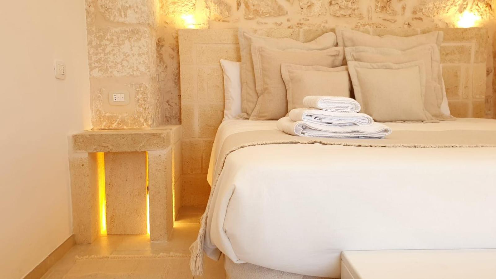 Deluxe Double Studio