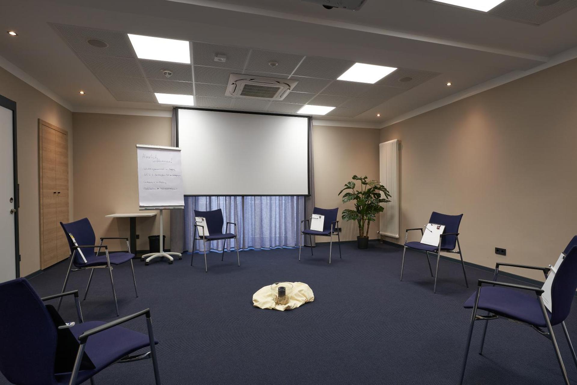 Meeting/conference room